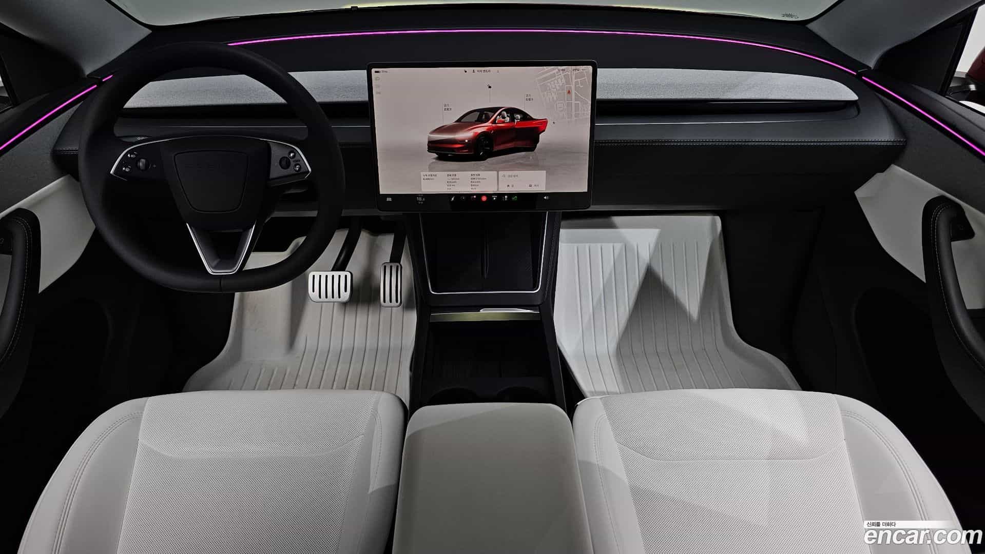 Model Y Tesla 2025.11-INNER-007