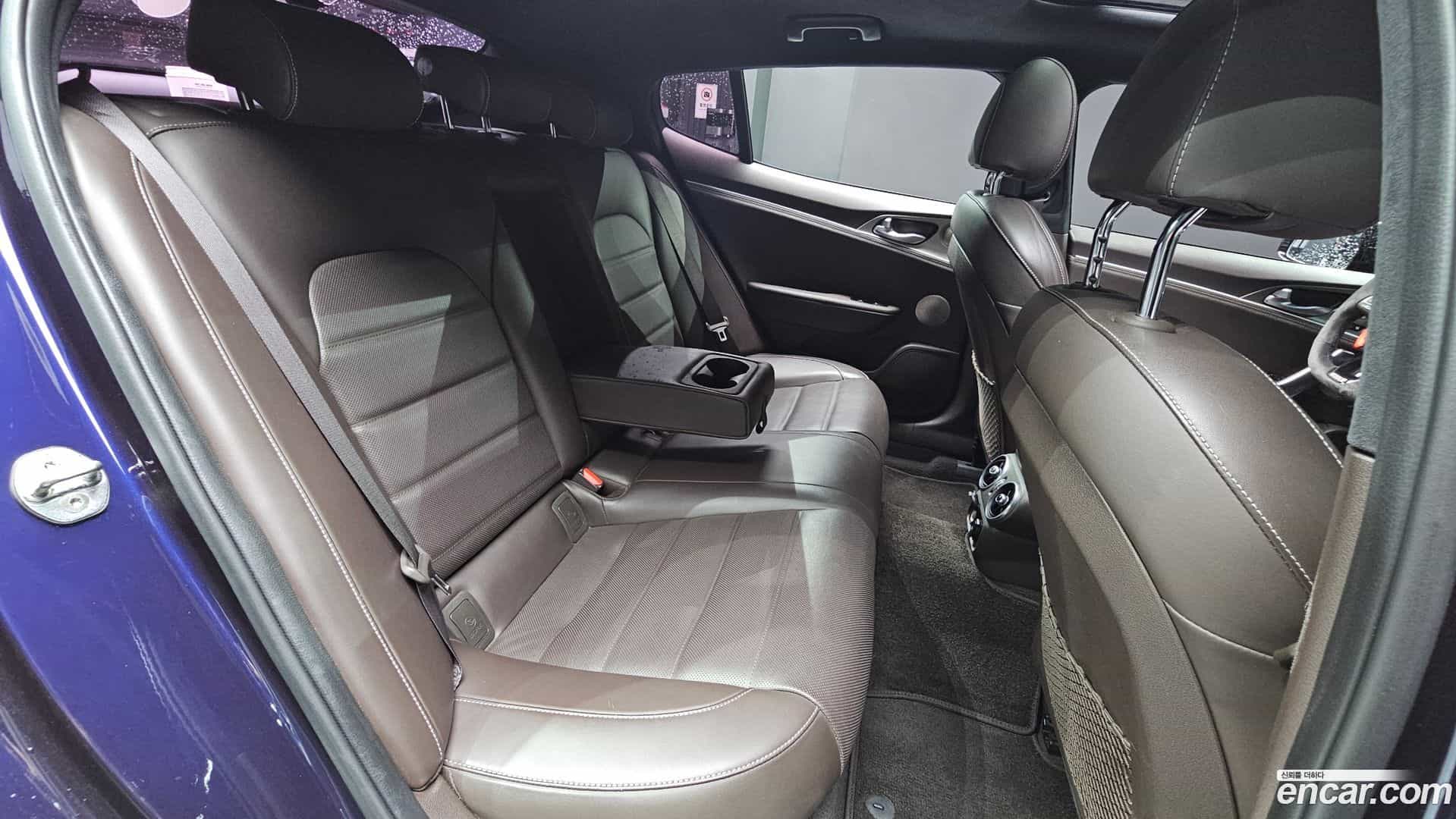 Stinger Kia 2017.6-OPTION-023