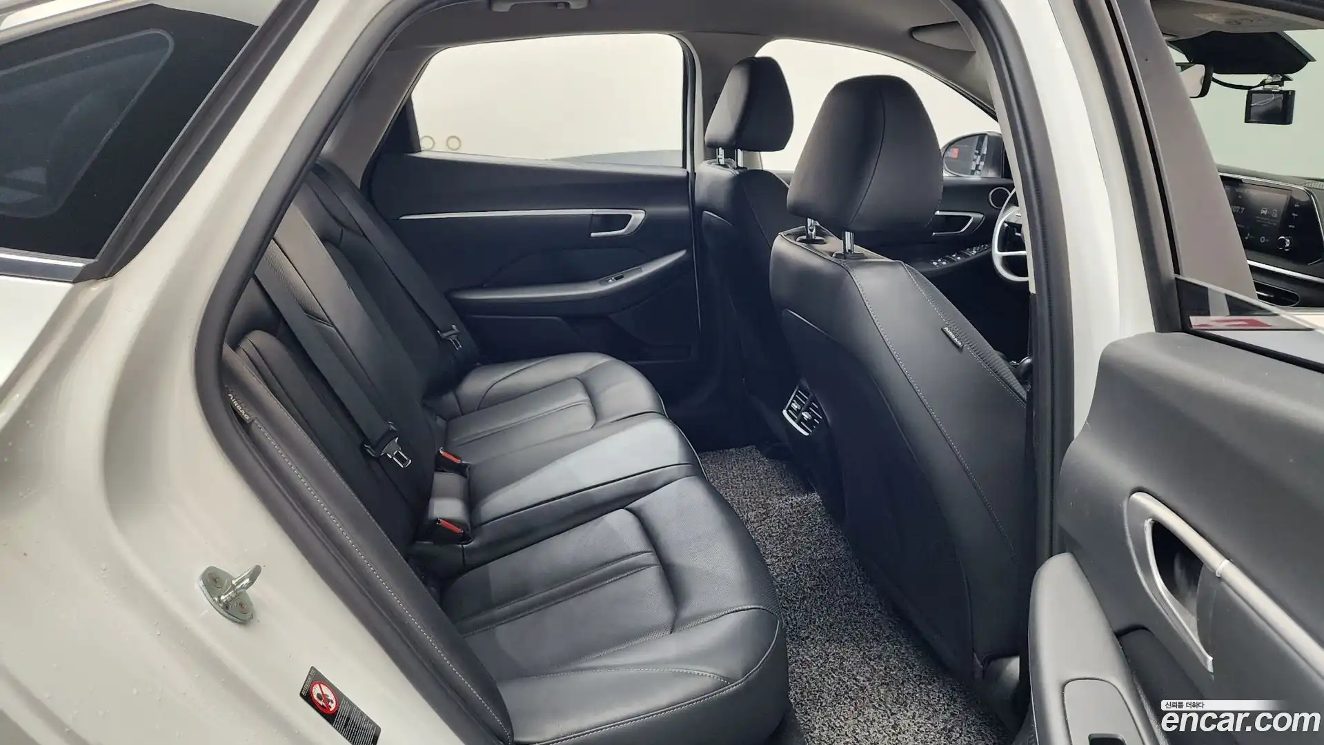 Sonata Hyundai 2021.6-OPTION-015