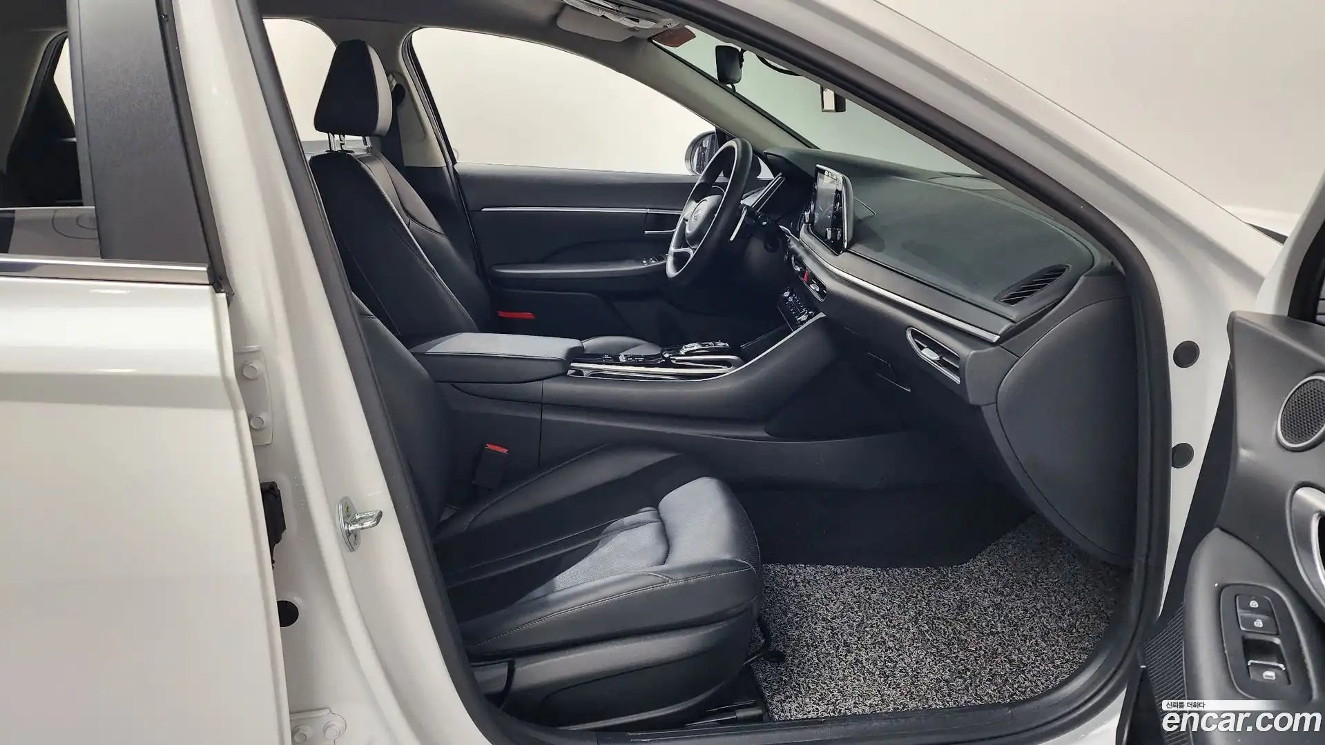 Sonata Hyundai 2021.6-INNER-036