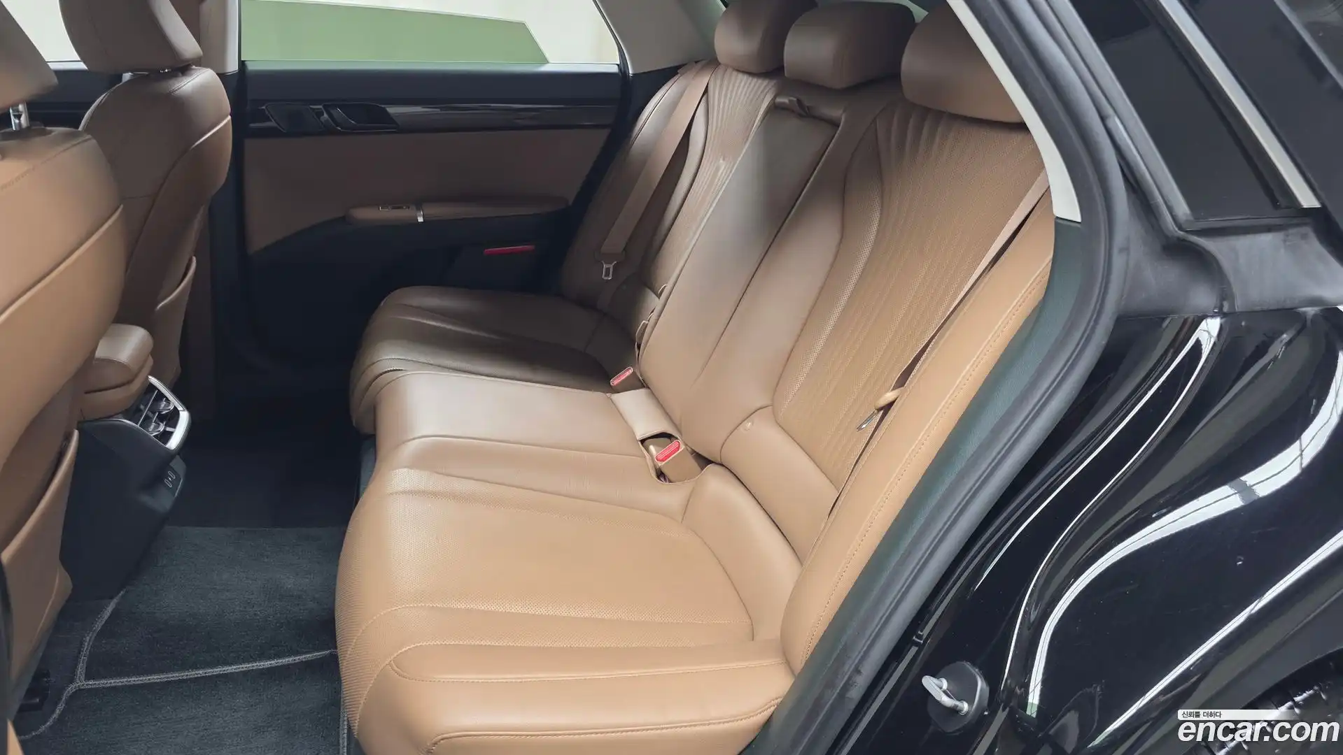 Grandeur Hyundai 2023.2-INNER-036