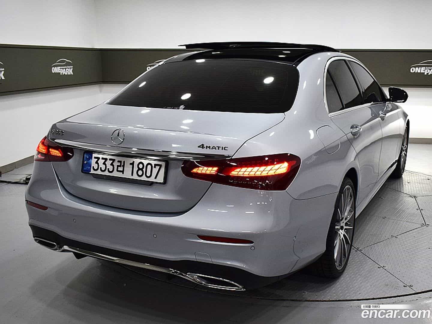E-Class Mercedes-Benz 2022.5-OUTER-003