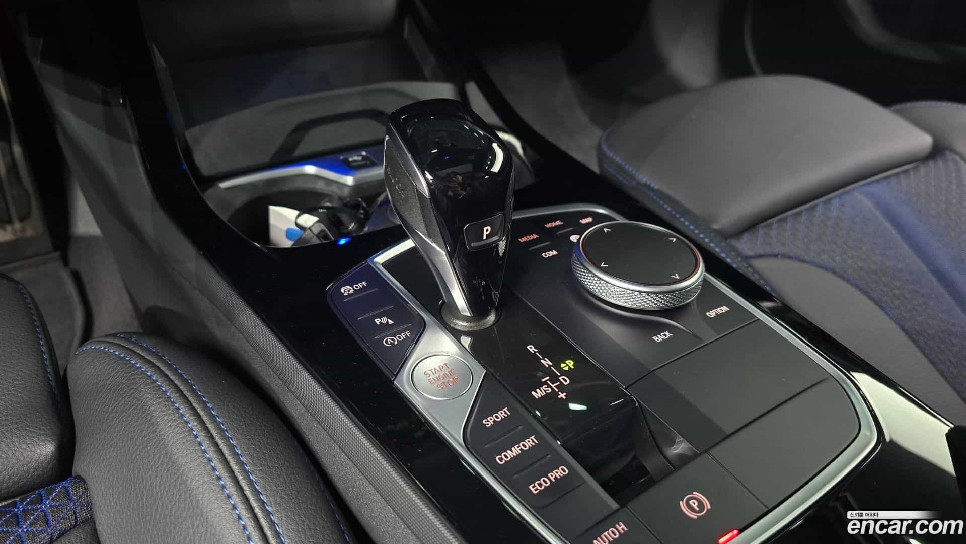 1-Series BMW 2024.4-INNER-009