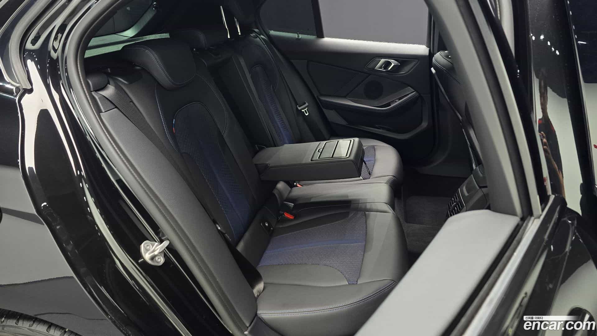1-Series BMW 2024.4-INNER-036