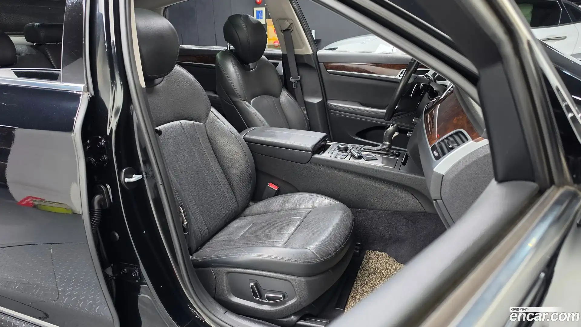Genesis Hyundai 2016.6-INNER-036