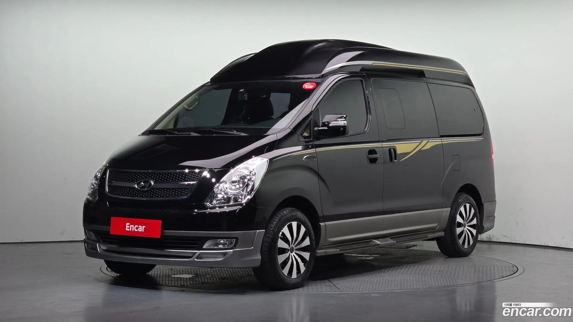 Main__Slider__Photo:Starex Hyundai 2015.4-0