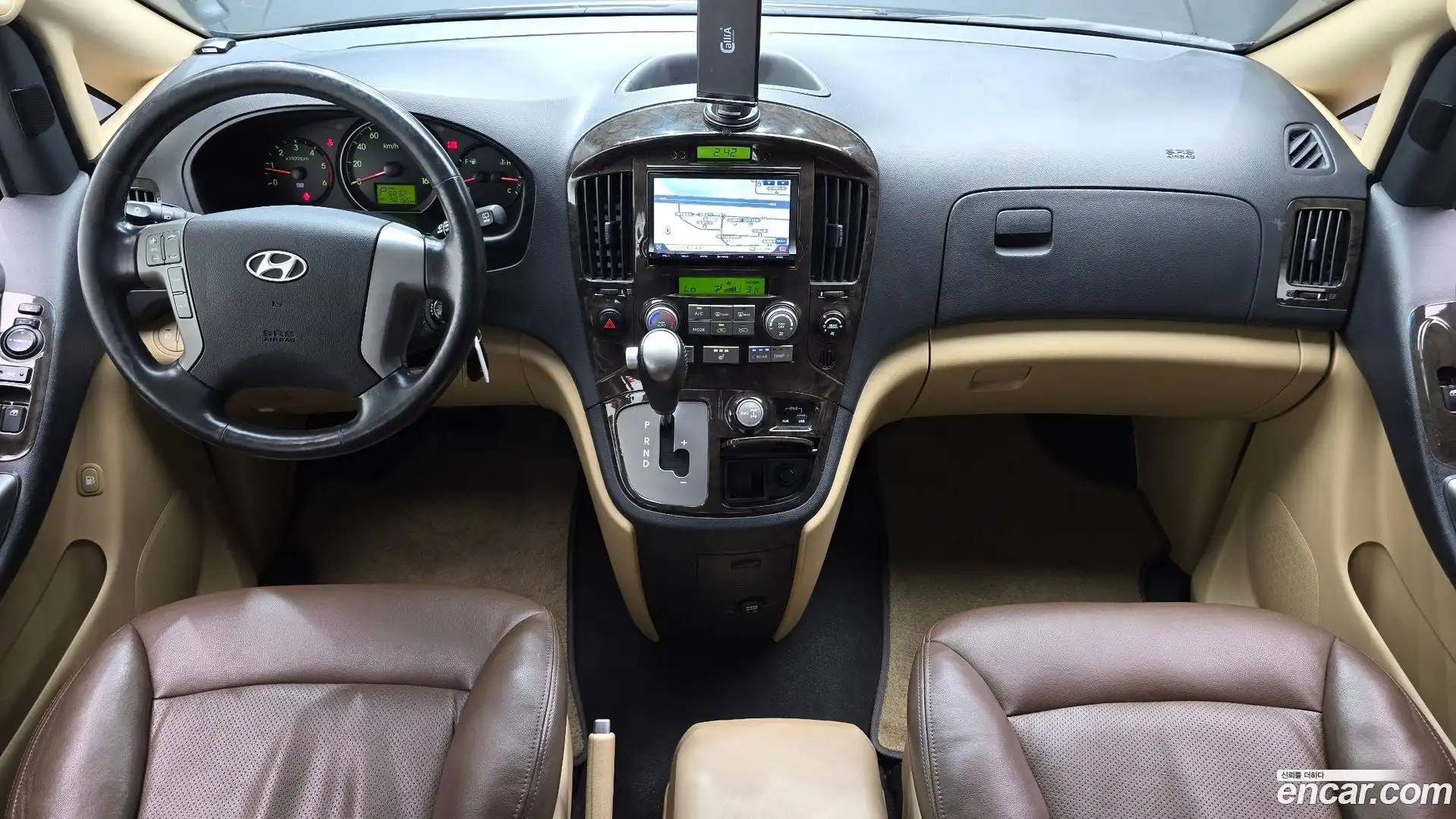 Starex Hyundai 2015.4-INNER-007
