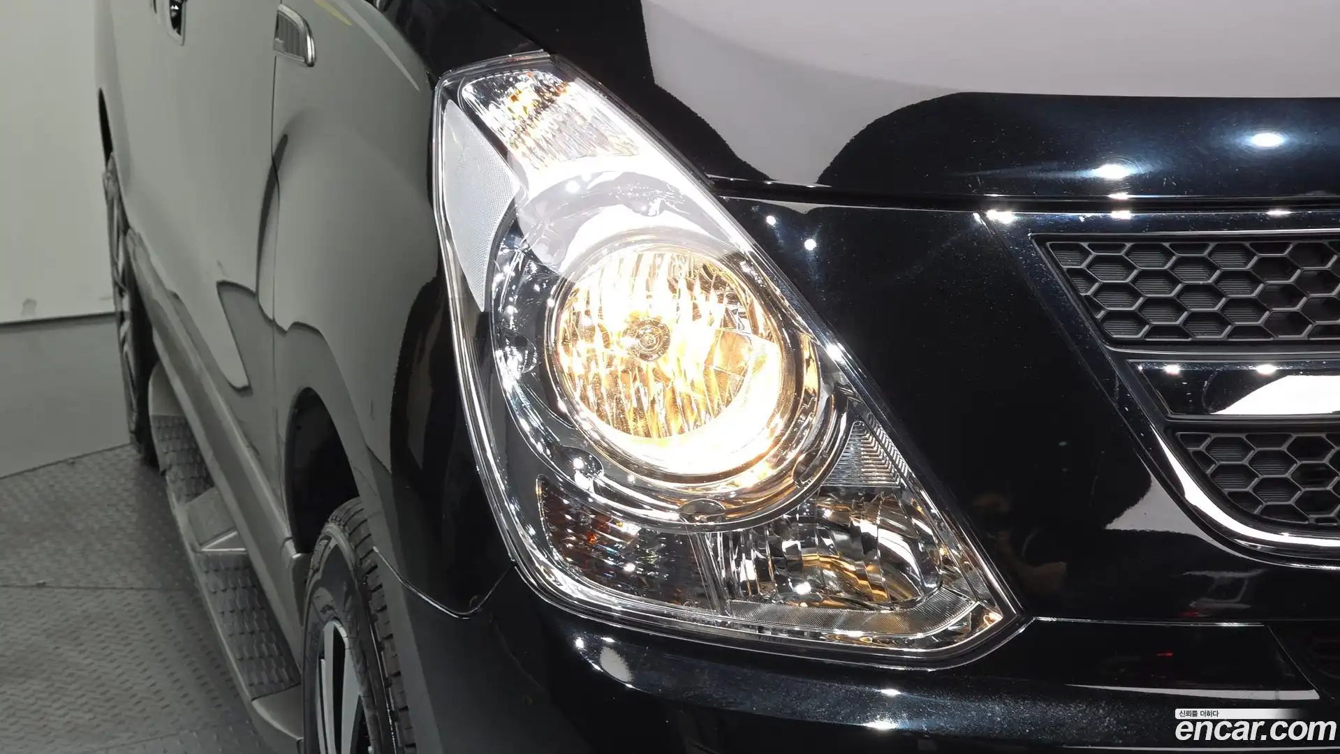 Starex Hyundai 2015.4-OUTER-032