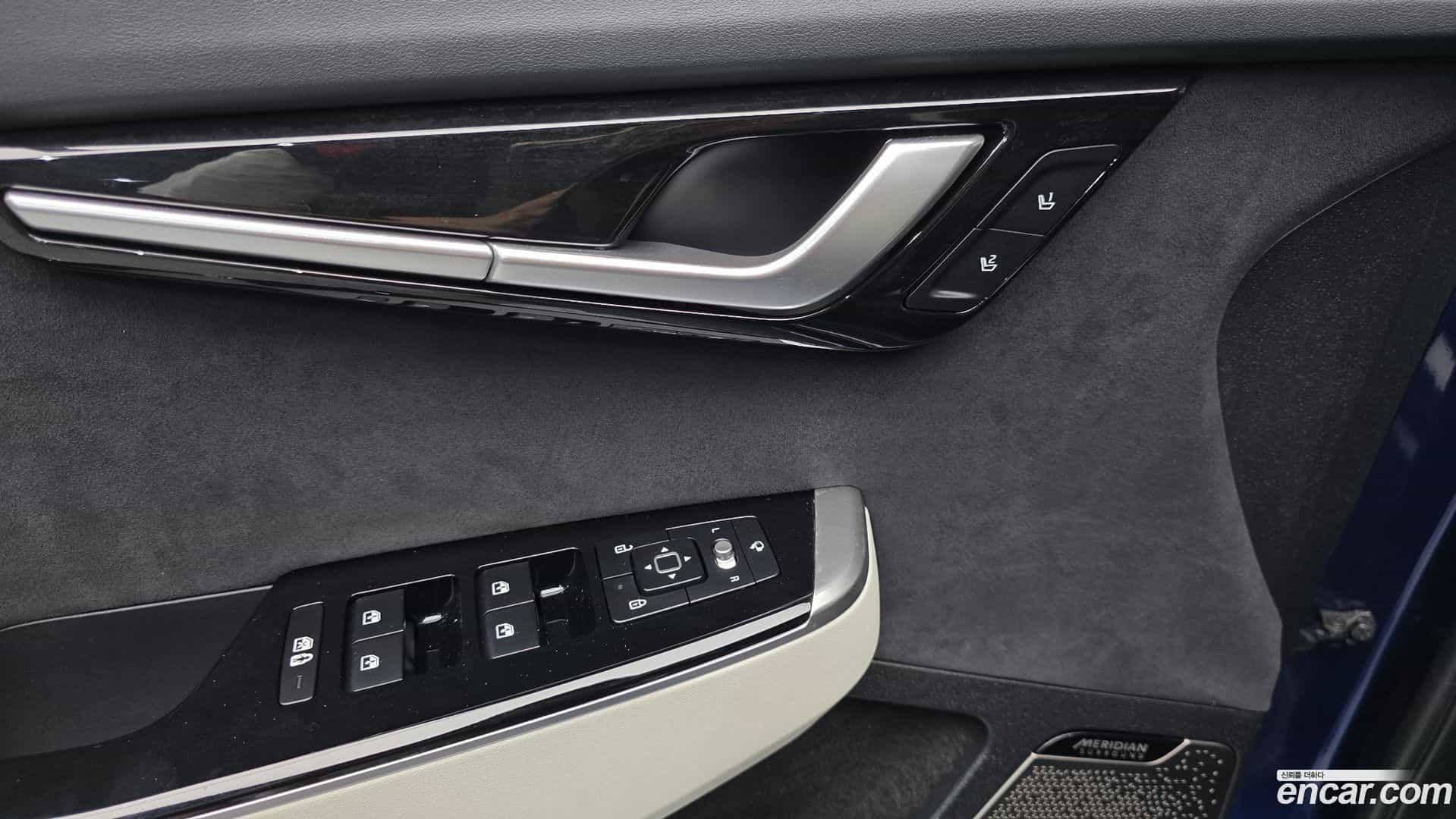 EV6 Kia 2022.10-OPTION-015