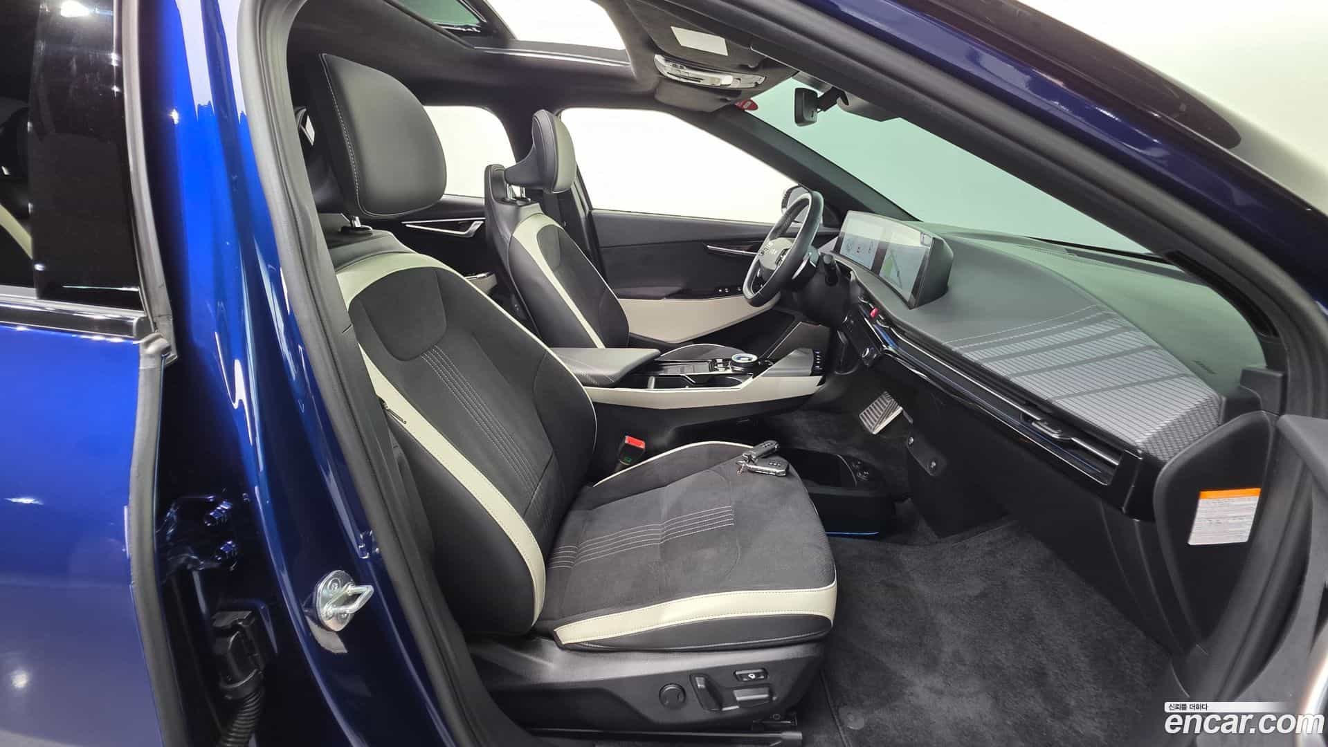 EV6 Kia 2022.10-INNER-036