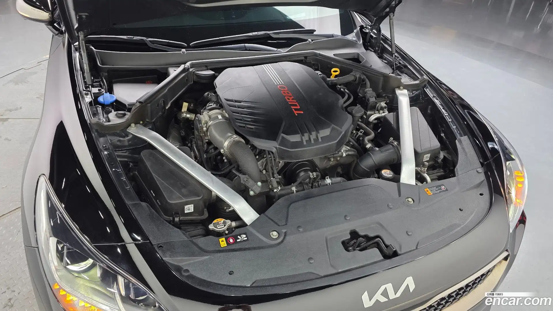 Stinger Kia 2022.3-OUTER-006