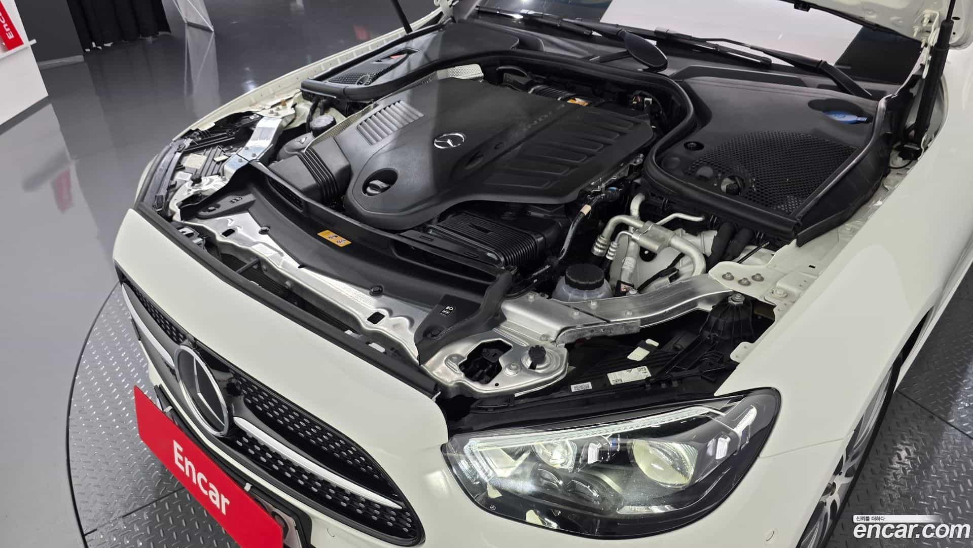 E-Class Mercedes-Benz 2023.11-OUTER-006
