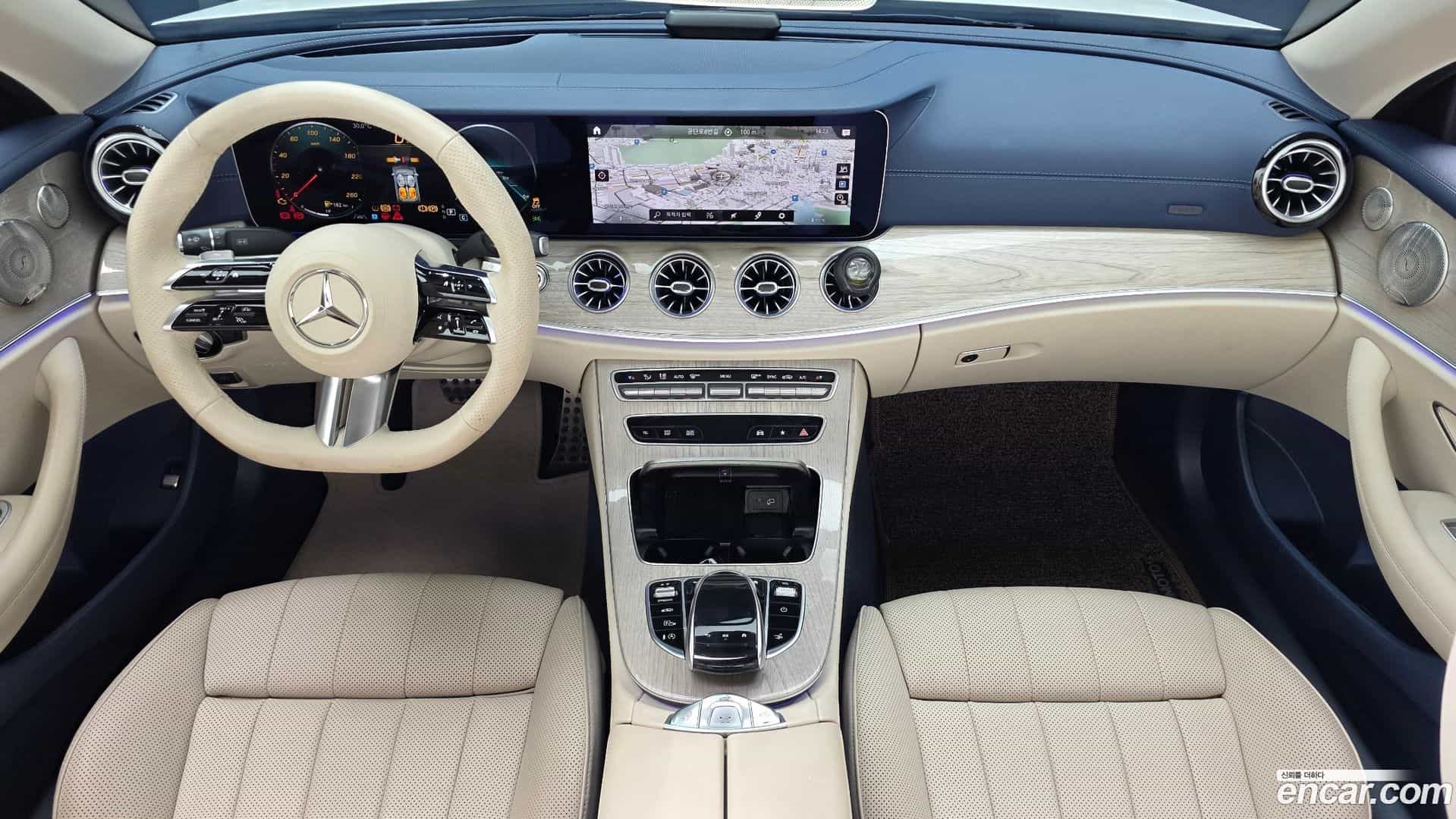 E-Class Mercedes-Benz 2023.11-INNER-007