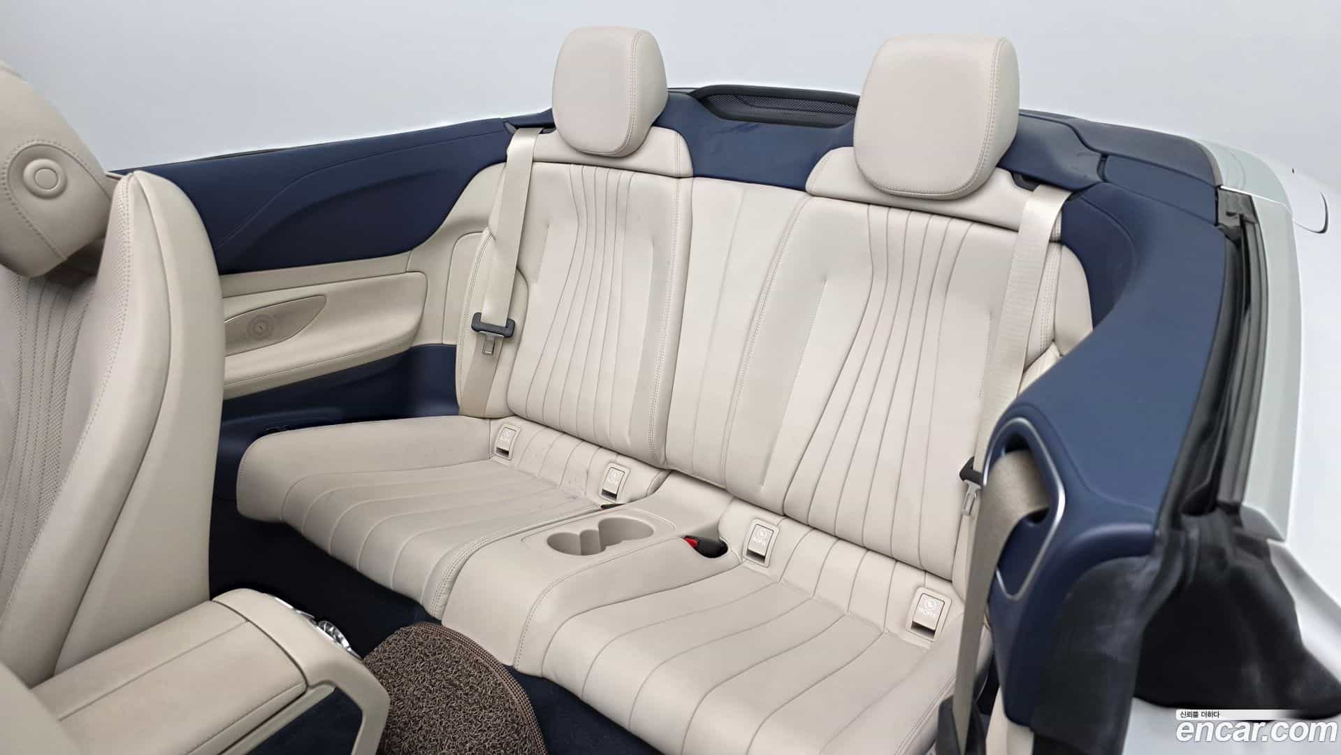 E-Class Mercedes-Benz 2023.11-OPTION-016