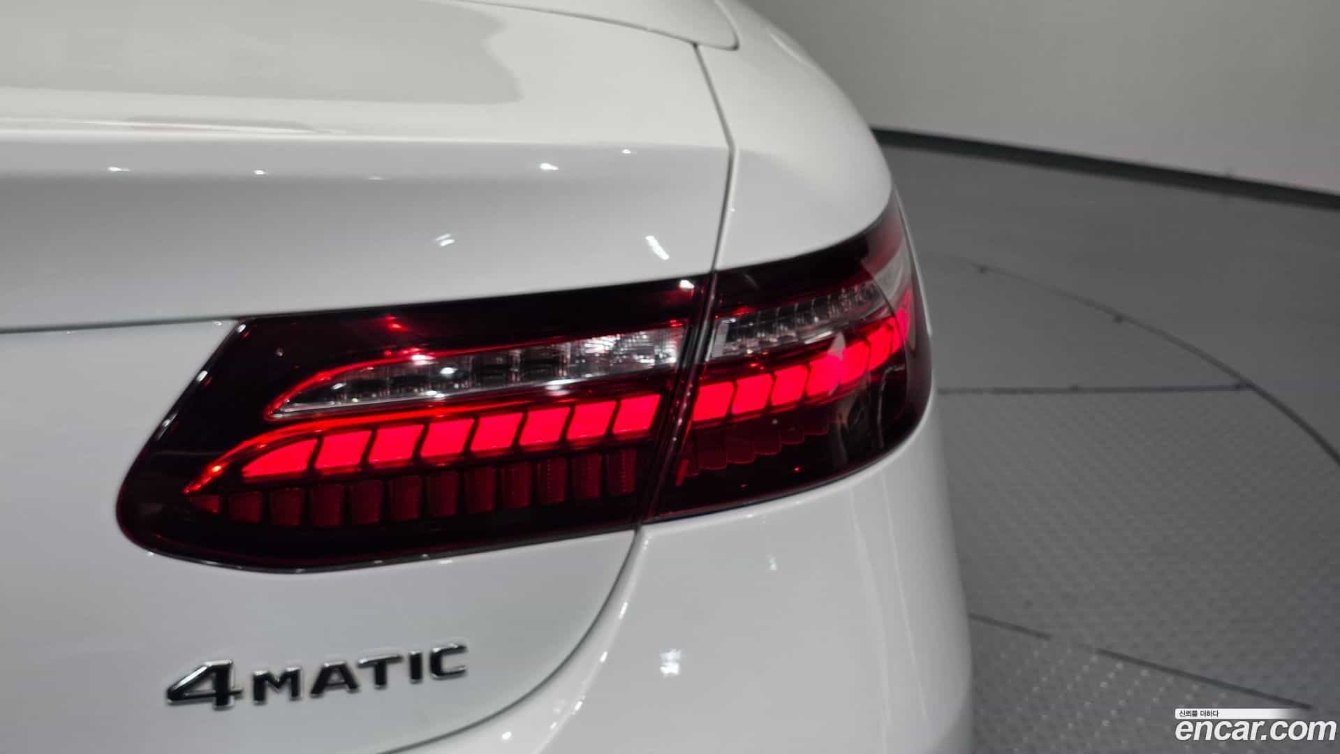 E-Class Mercedes-Benz 2023.11-OUTER-033