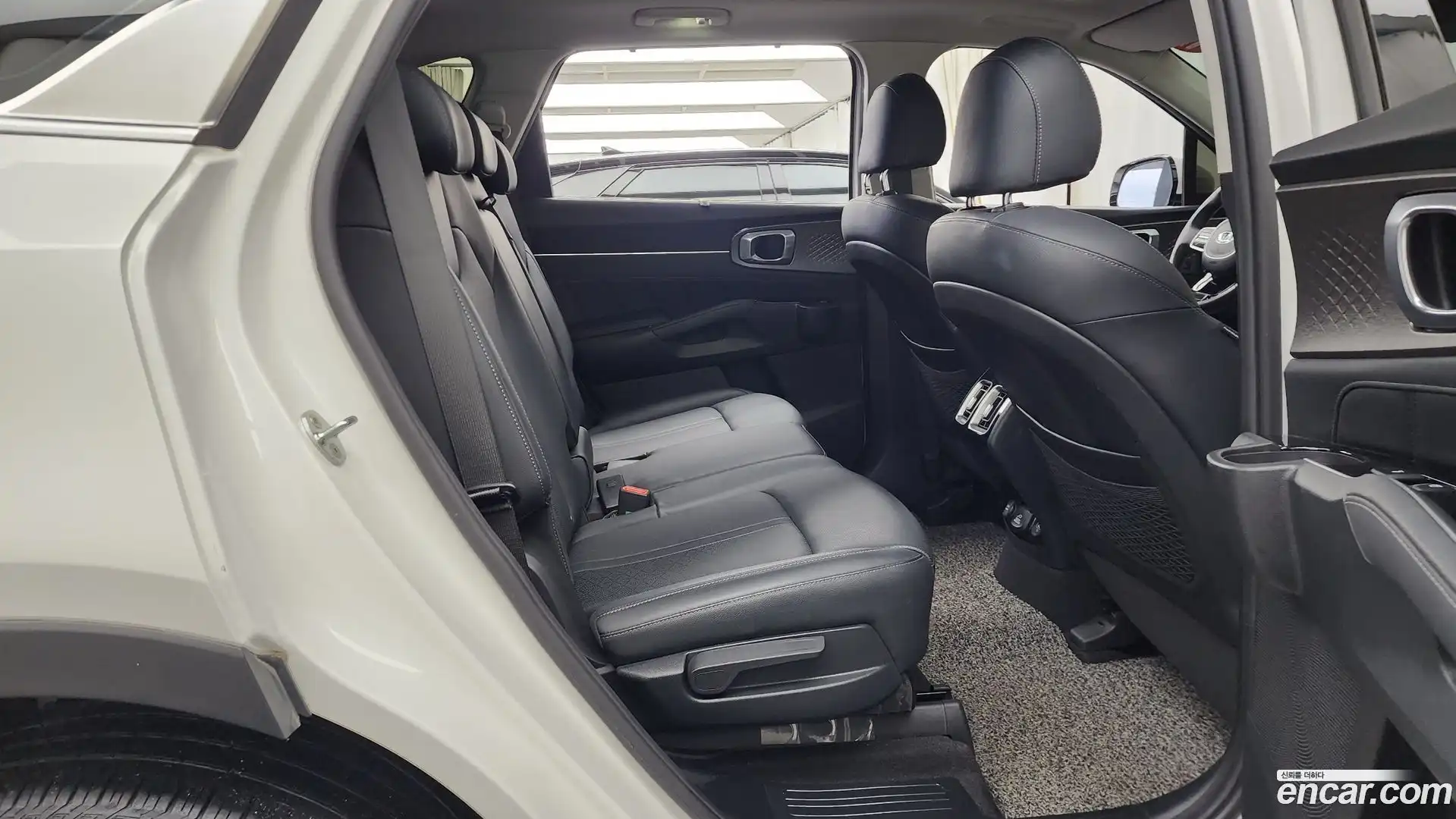Sorento Kia 2020.6-OPTION-016