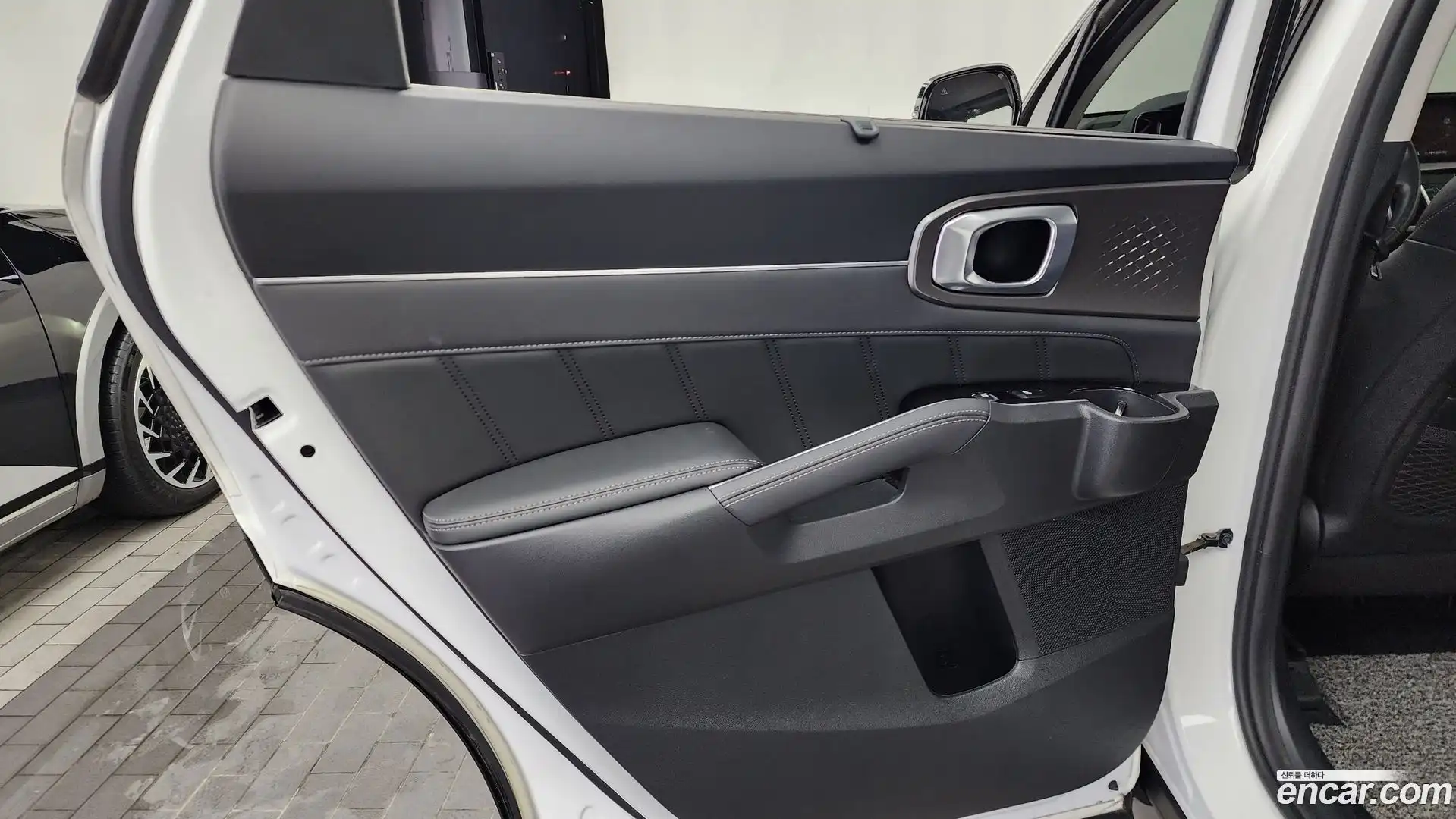 Sorento Kia 2020.6-INNER-035