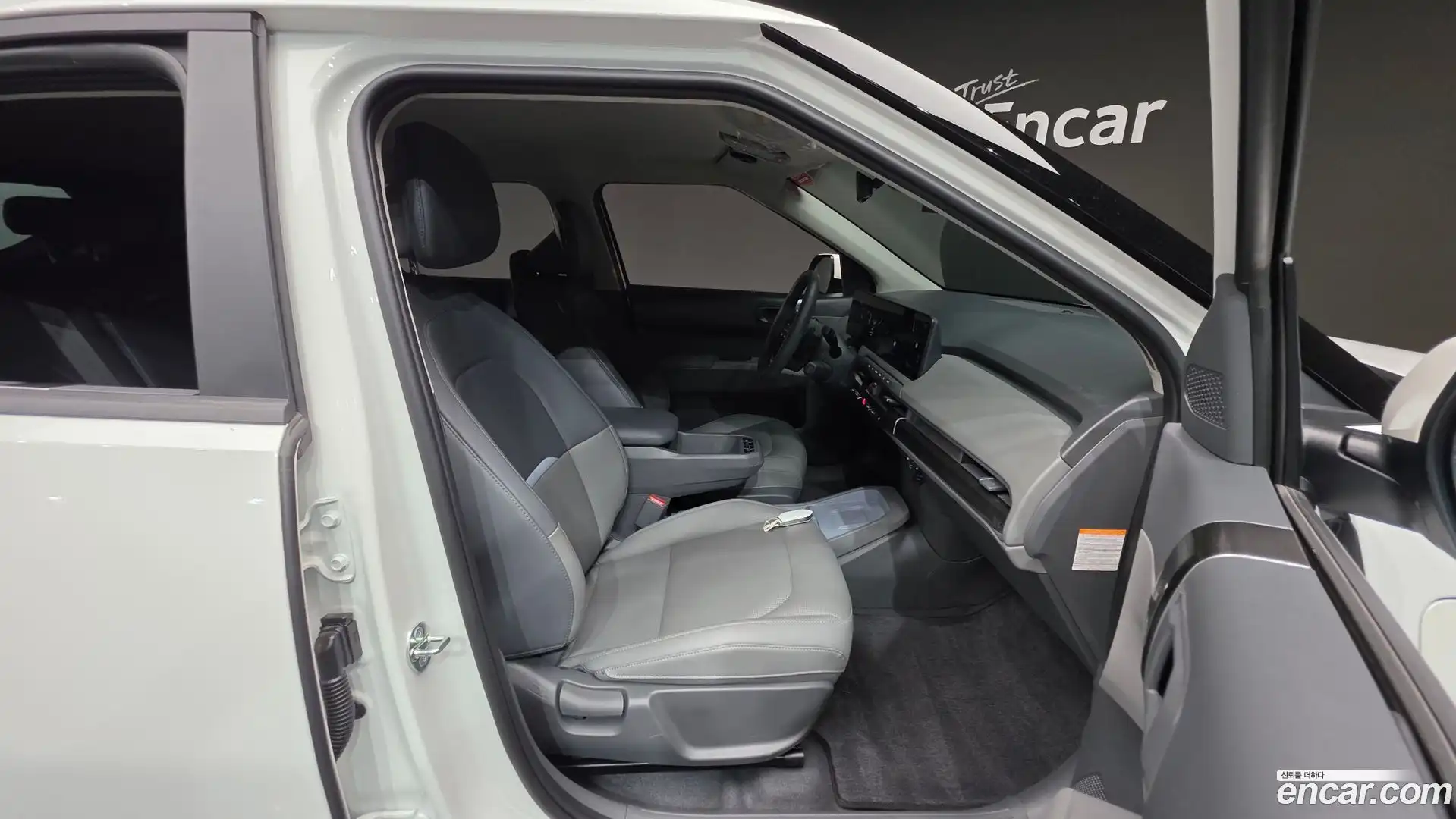 EV3 Kia 2025.2-INNER-010