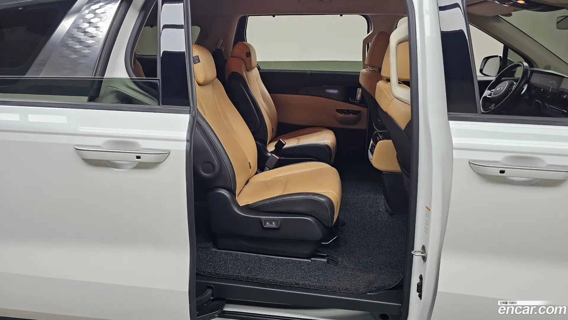 Canival Kia 2021.5-OPTION-015