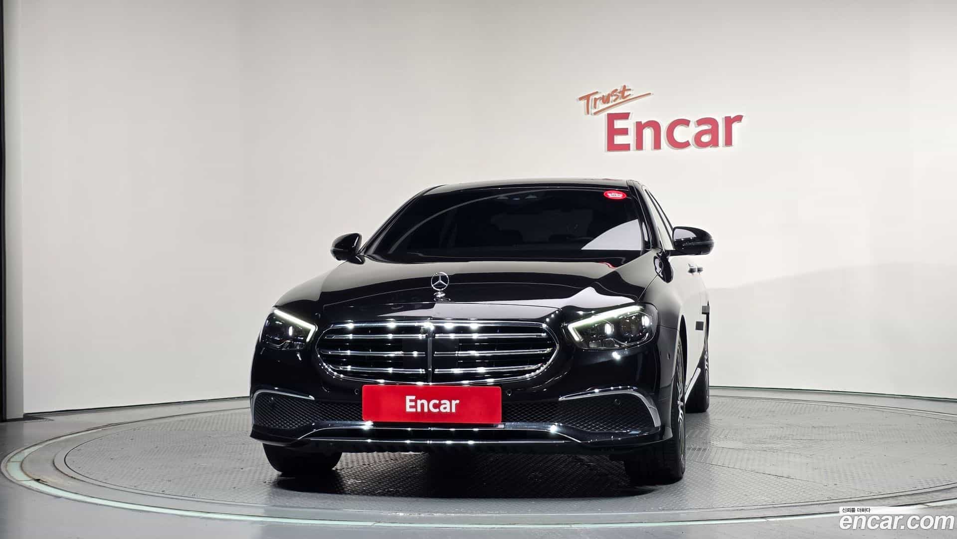 E-Class Mercedes-Benz 2022.3-OUTER-003