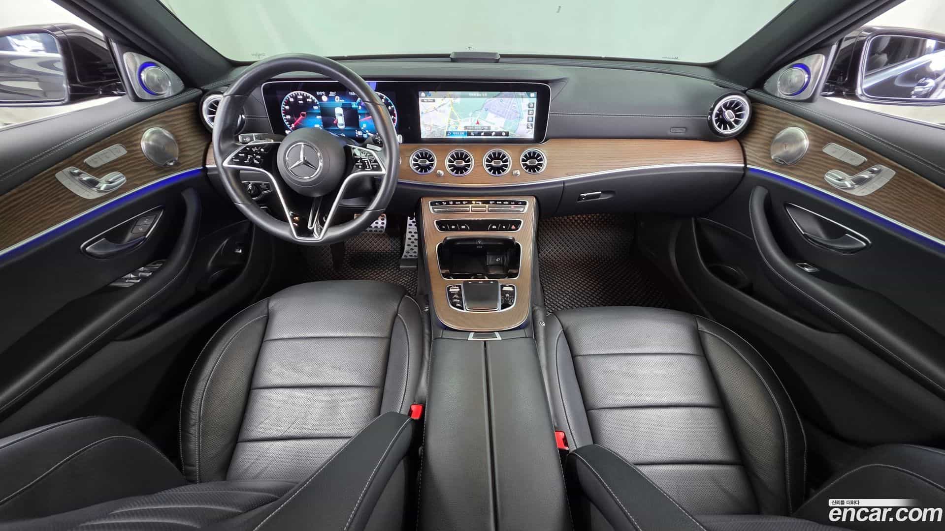 E-Class Mercedes-Benz 2022.3-INNER-007