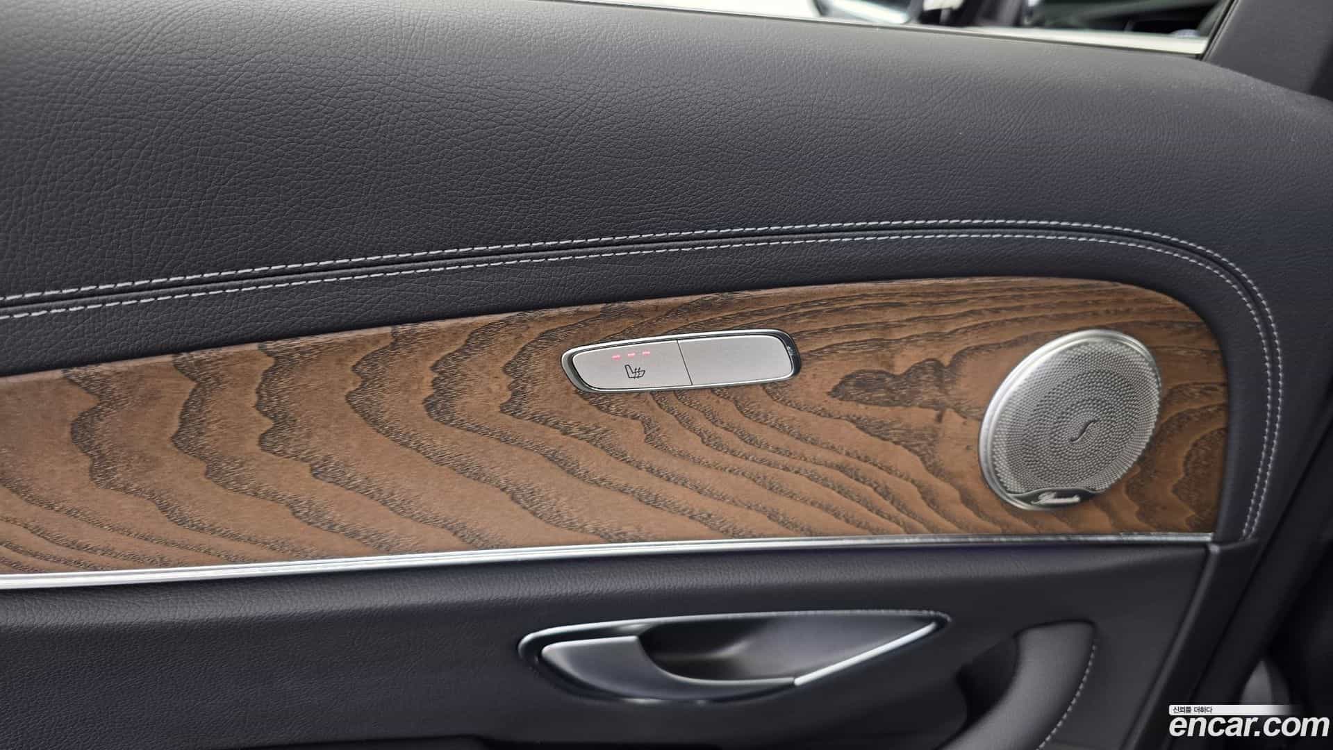 E-Class Mercedes-Benz 2022.3-OPTION-023