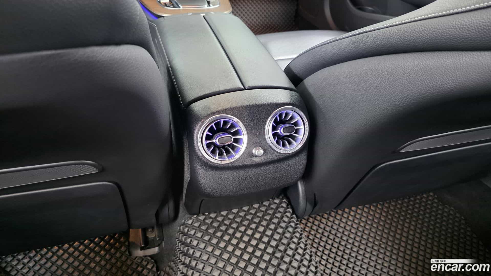 E-Class Mercedes-Benz 2022.3-OPTION-046