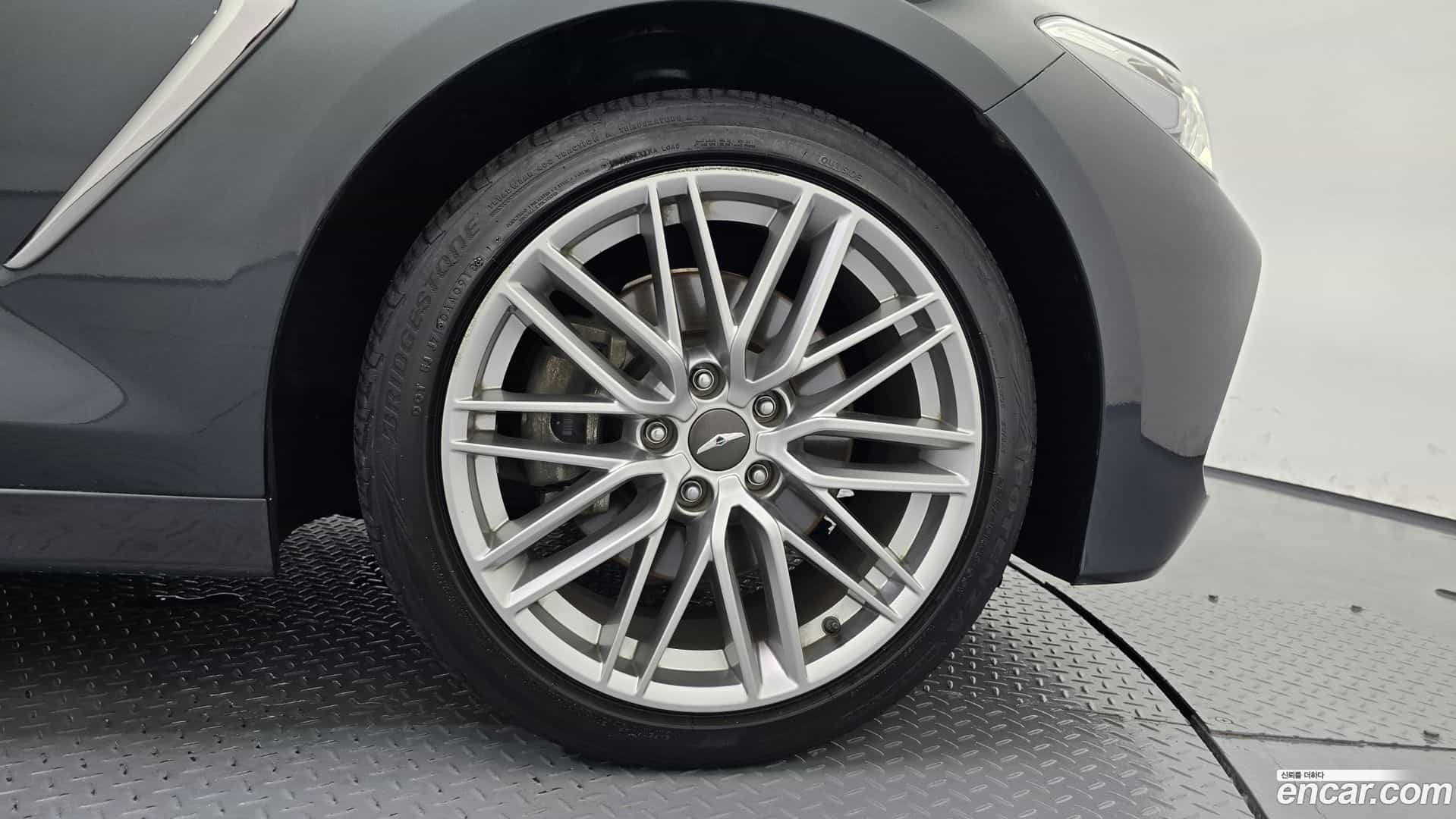 G70 Genesis 2018.10-OUTER-031