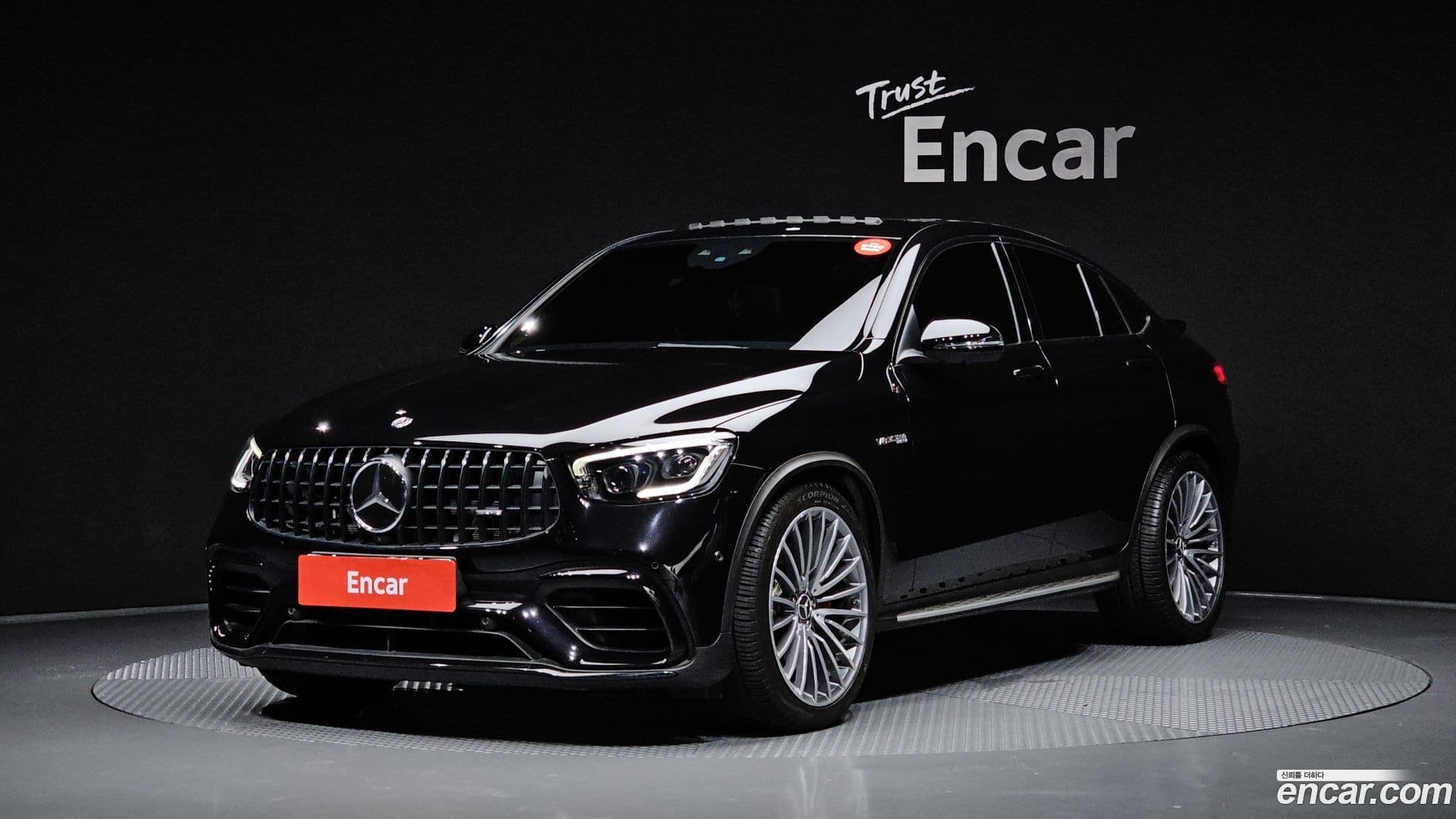 Main__Slider__Photo:GLC-Class Mercedes-Benz 2020.6-0