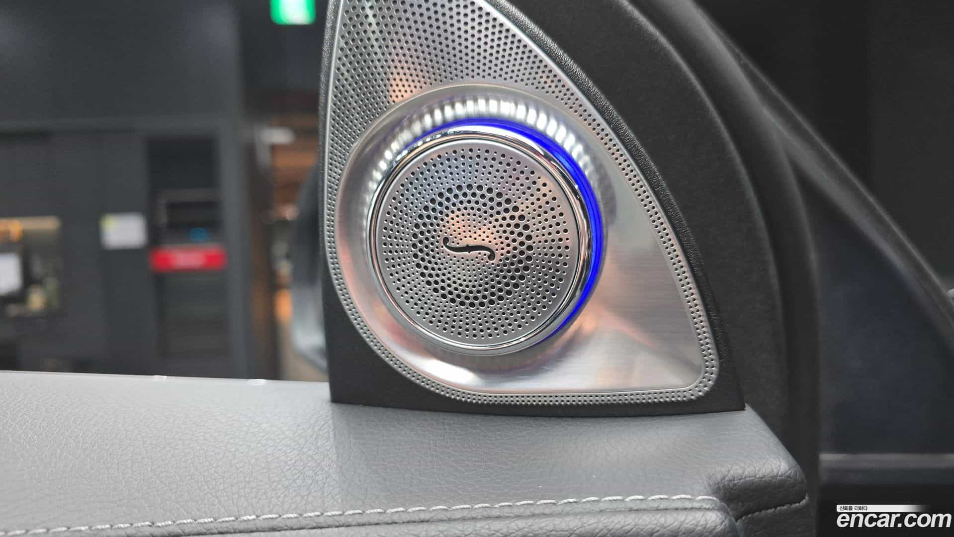 GLC-Class Mercedes-Benz 2020.6-OPTION-022