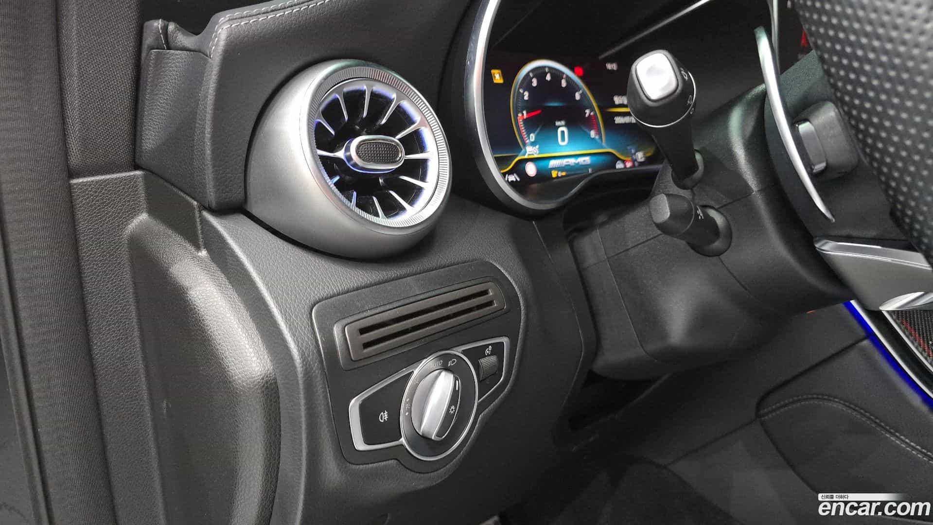 GLC-Class Mercedes-Benz 2020.6-OPTION-040
