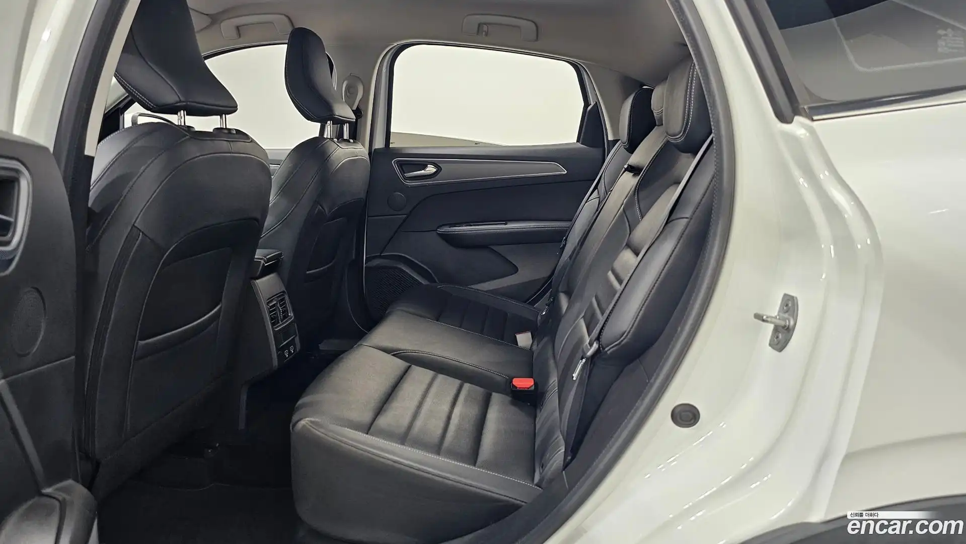 XM3 Renault Korea 2022.5-INNER-036