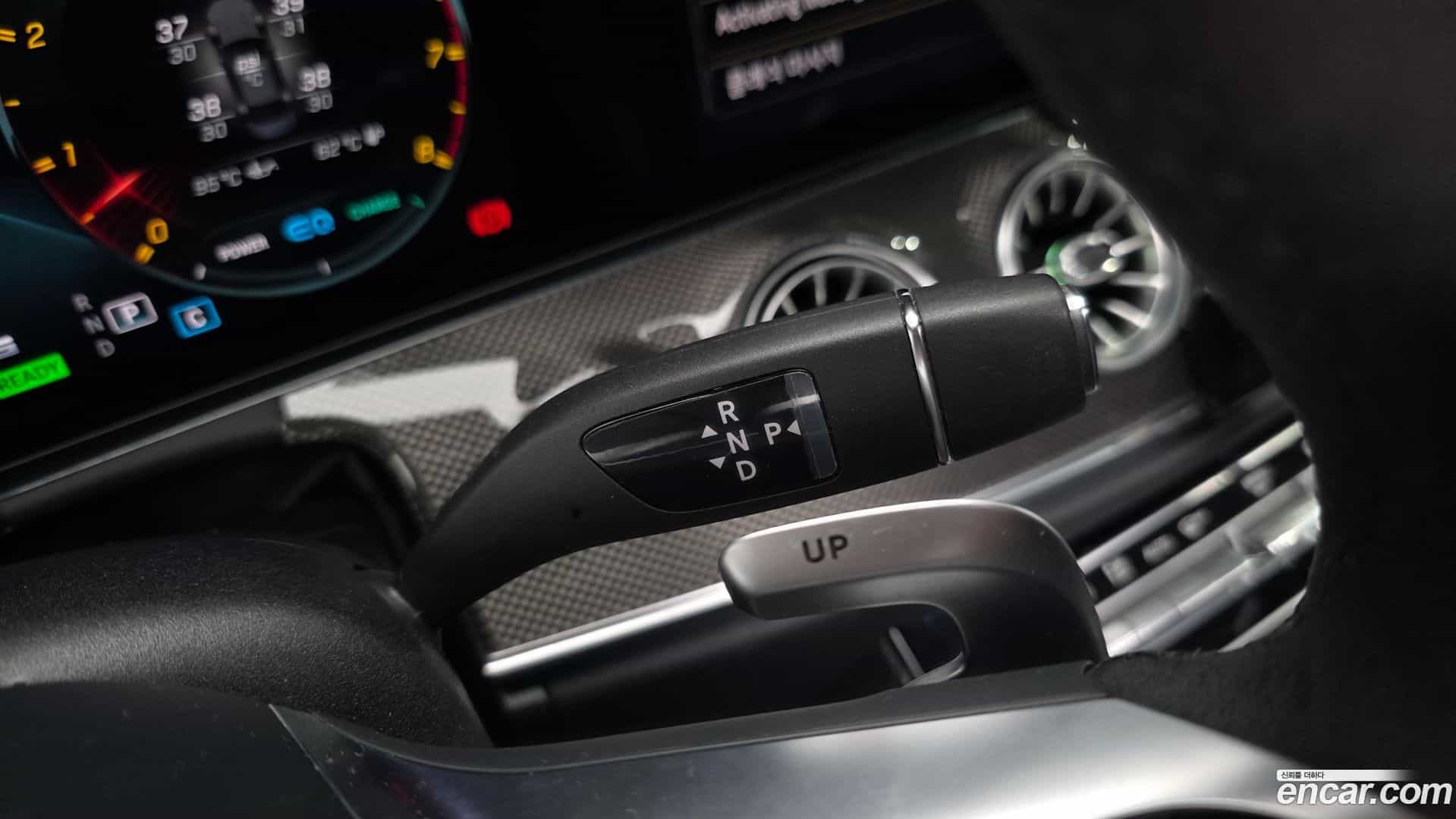CLS-Class Mercedes-Benz 2023.7-INNER-009