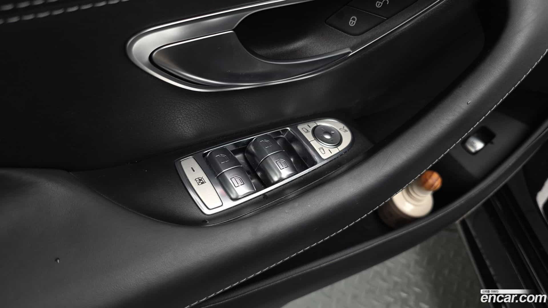 CLS-Class Mercedes-Benz 2023.7-OPTION-043