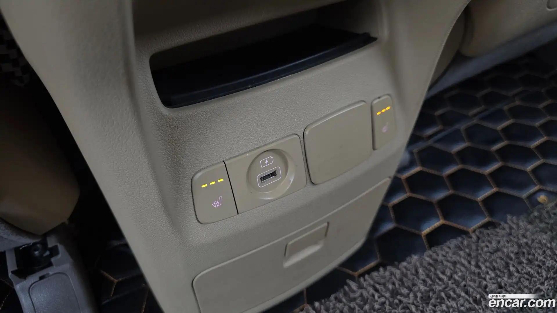 Canival Kia 2018.7-OPTION-023