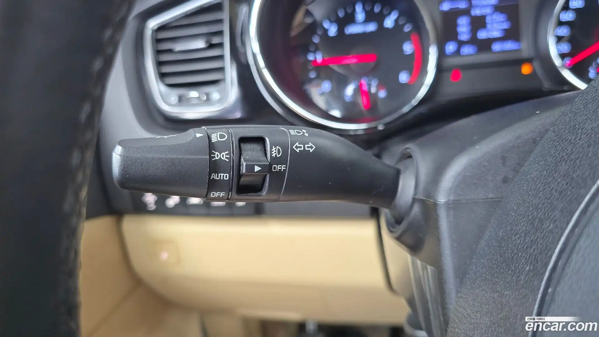 Canival Kia 2018.7-OPTION-040