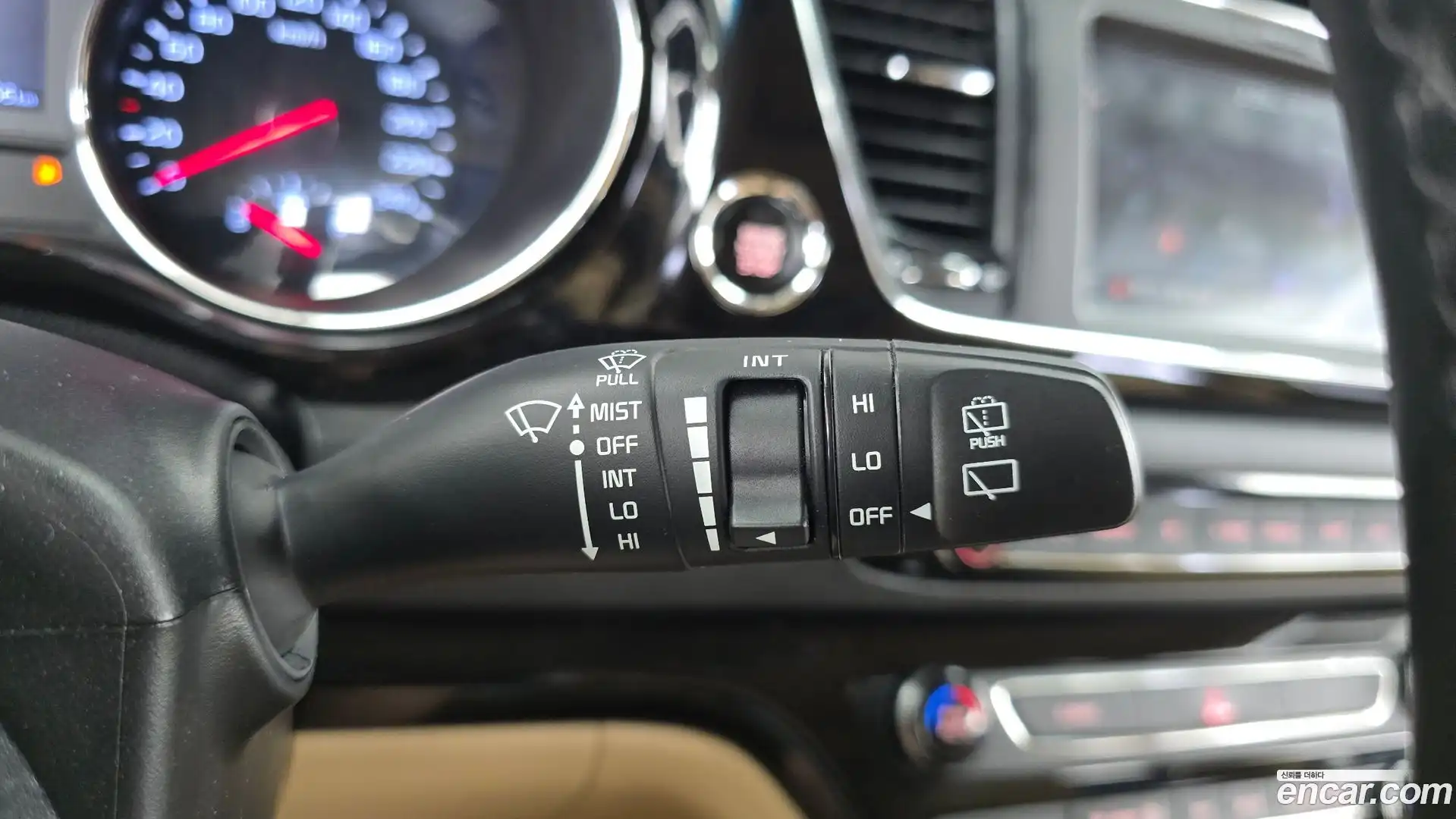 Canival Kia 2018.7-OPTION-043