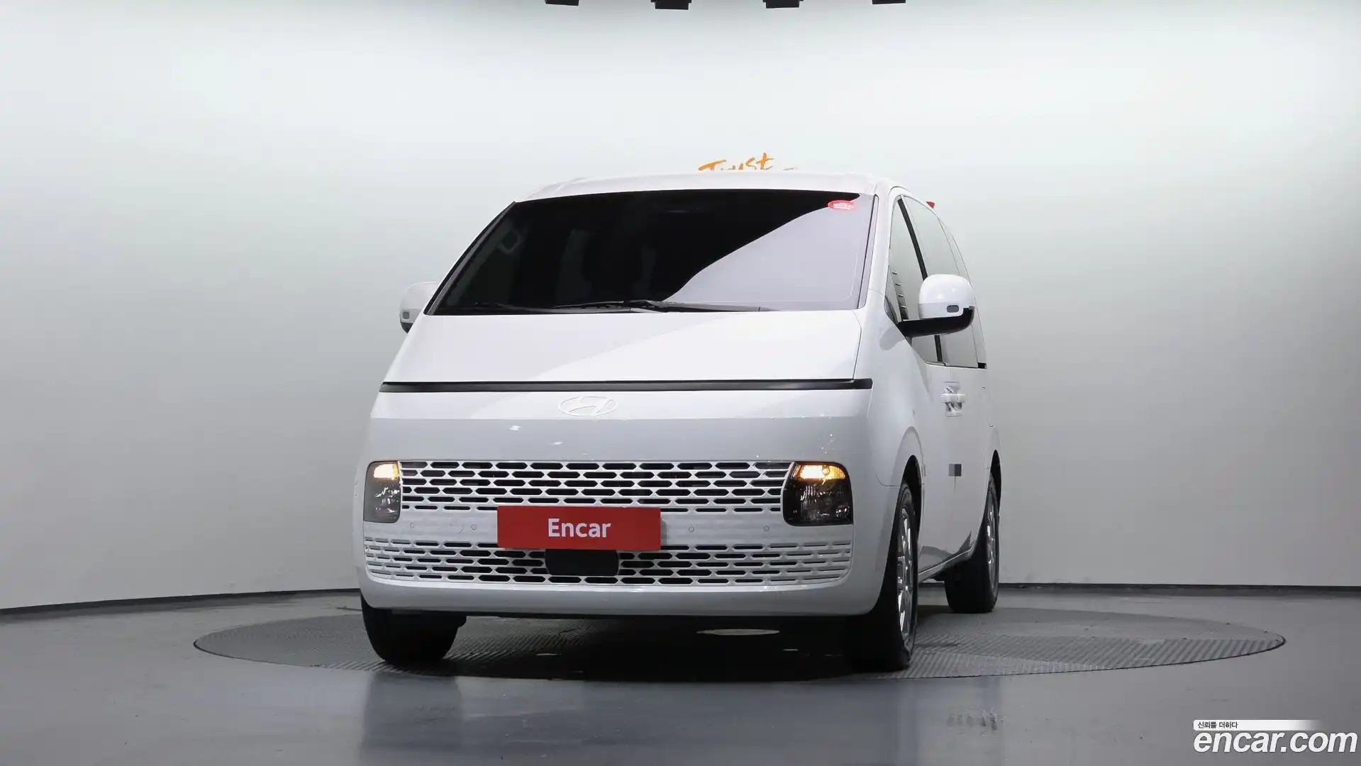 Staria Hyundai 2025.6-OUTER-003