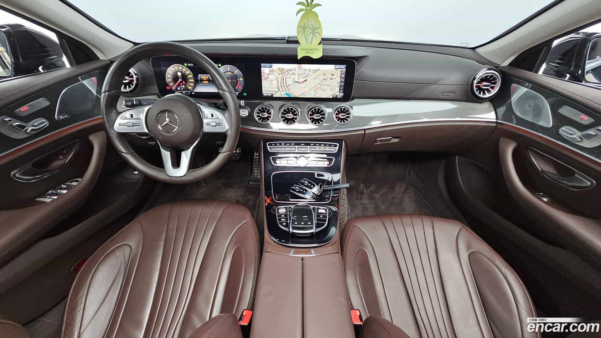 CLS-Class Mercedes-Benz 2019.11-INNER-007