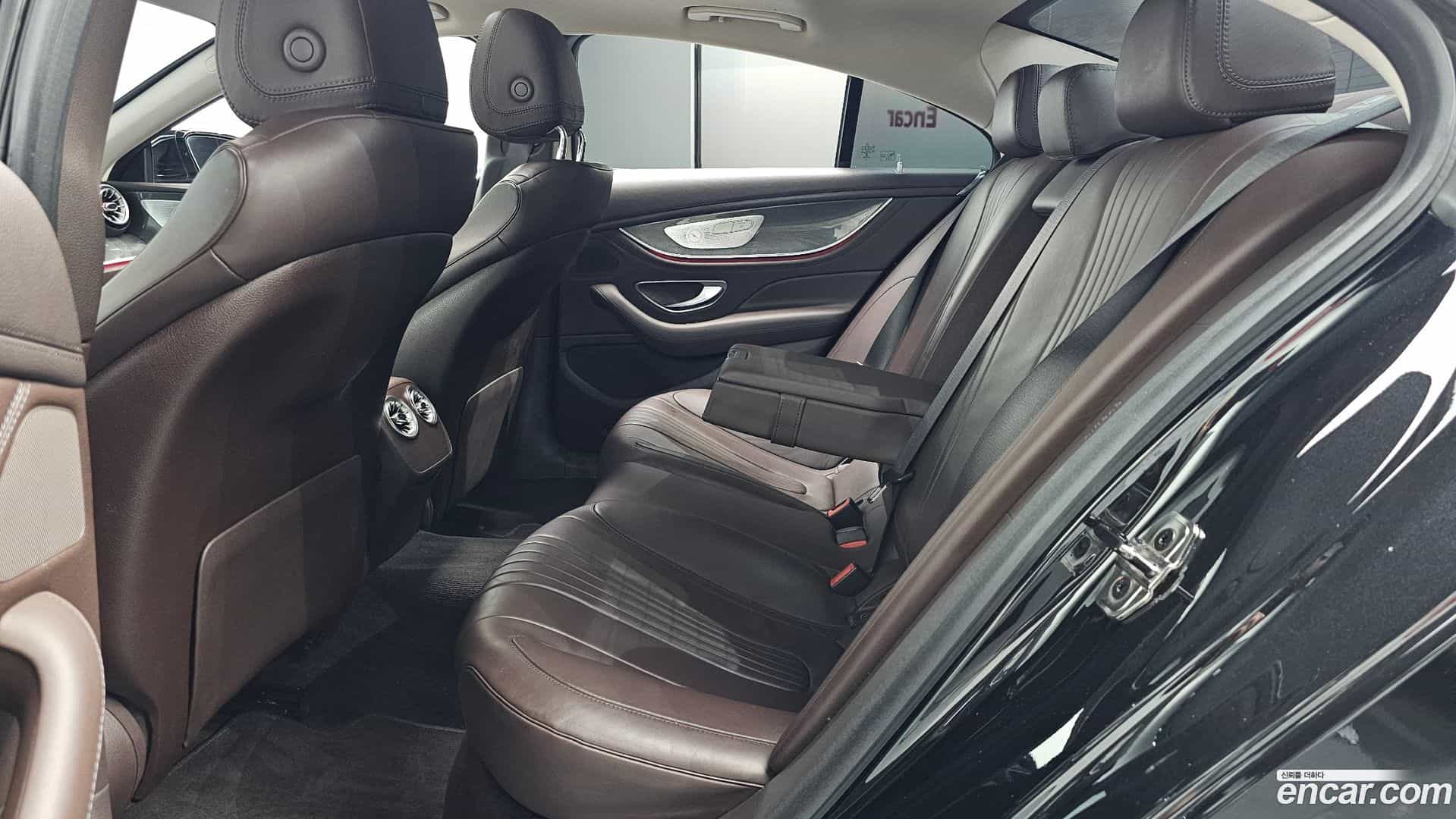 CLS-Class Mercedes-Benz 2019.11-OPTION-015