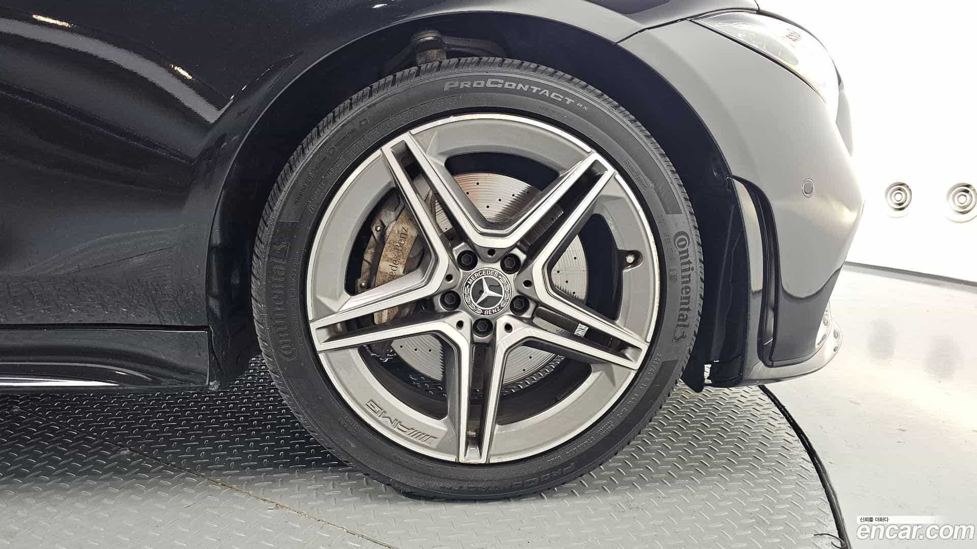 CLS-Class Mercedes-Benz 2019.11-OUTER-031