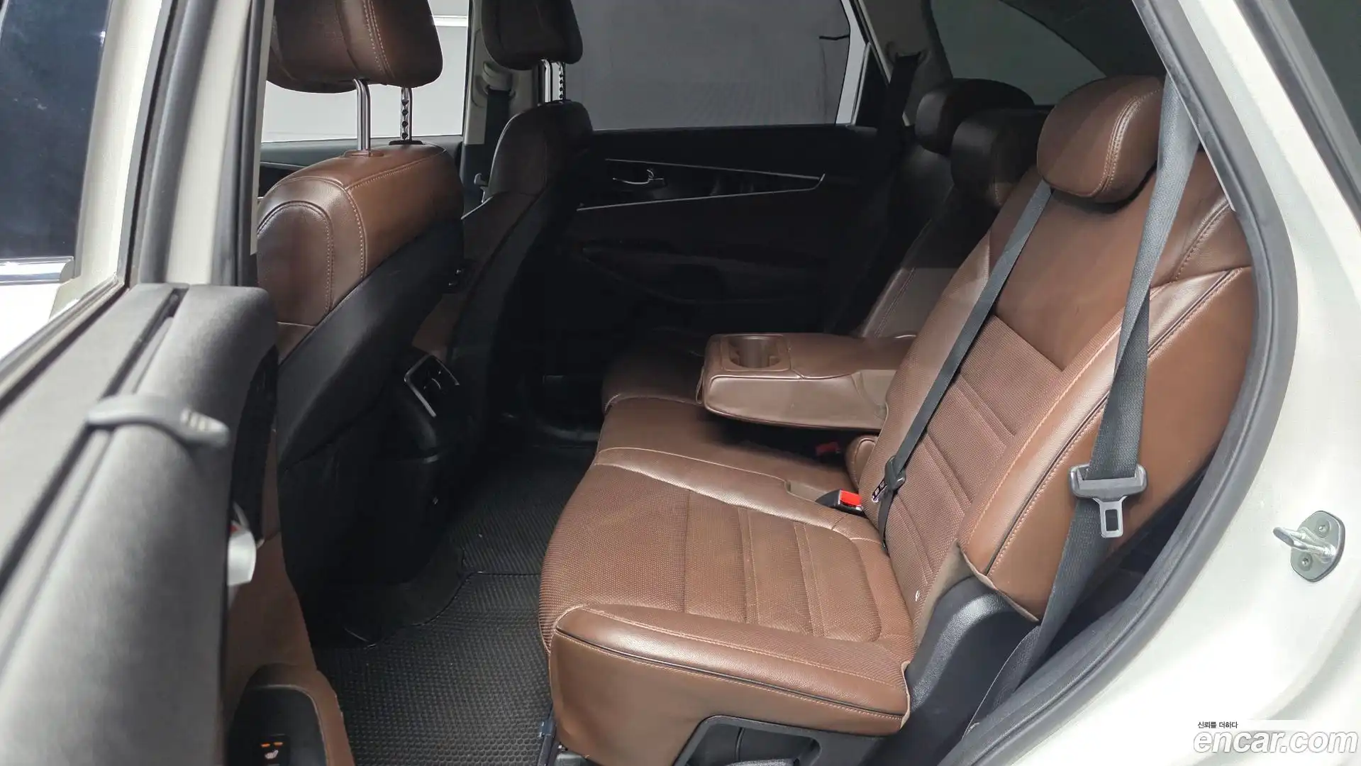 Sorento Kia 2015.8-OPTION-016