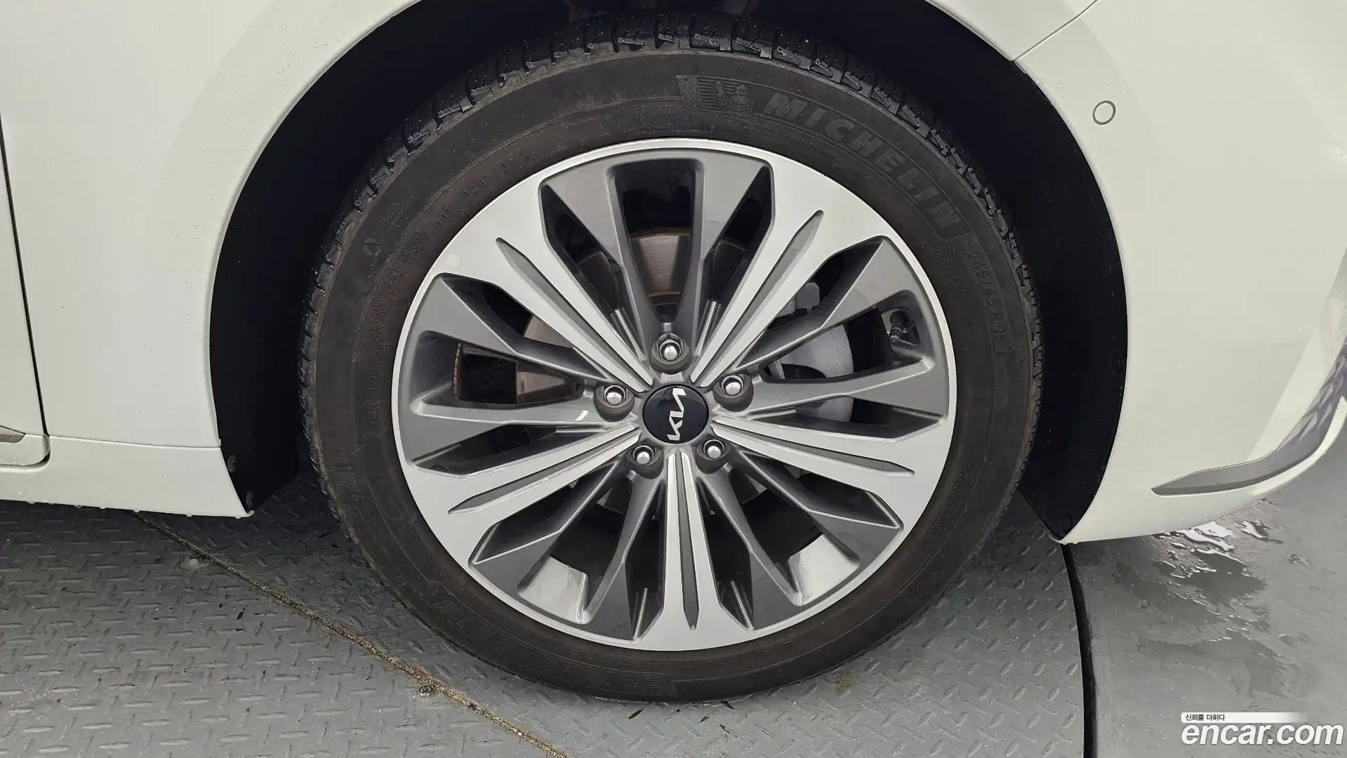 K8 Kia 2024.2-OUTER-005
