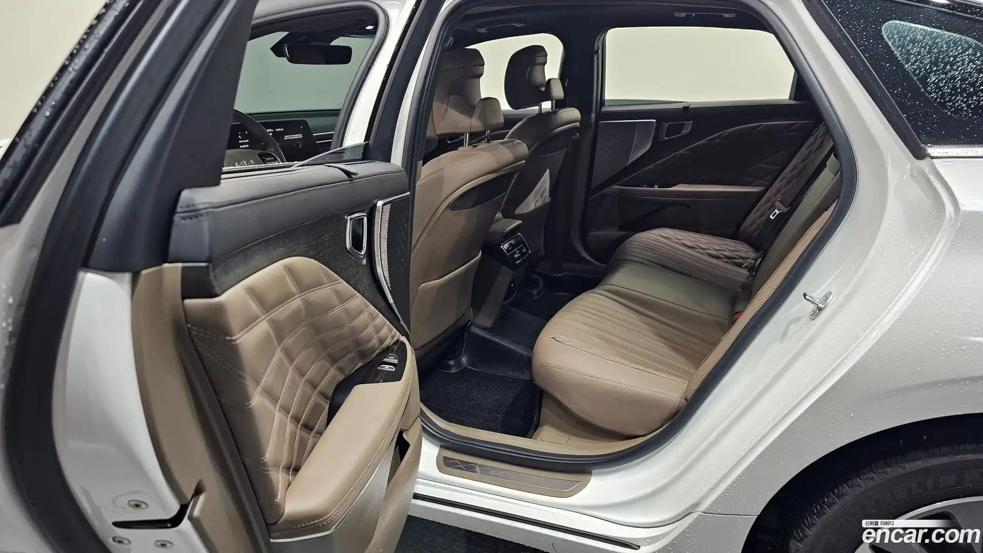 K8 Kia 2024.2-INNER-036