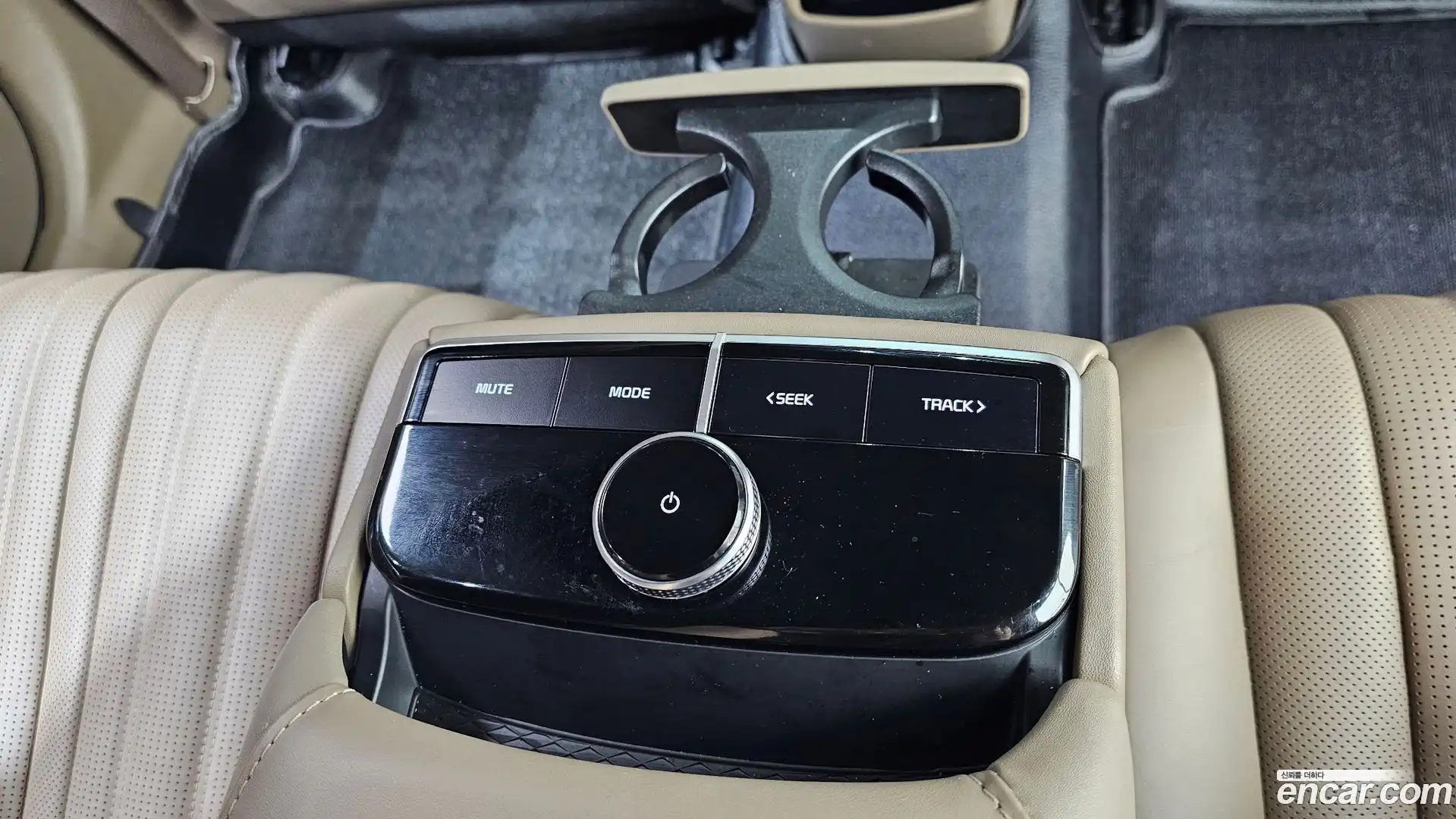 K8 Kia 2024.2-OPTION-048