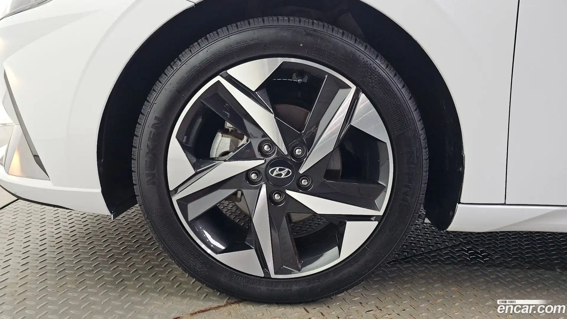 AVANTE Hyundai 2022.5-OUTER-005