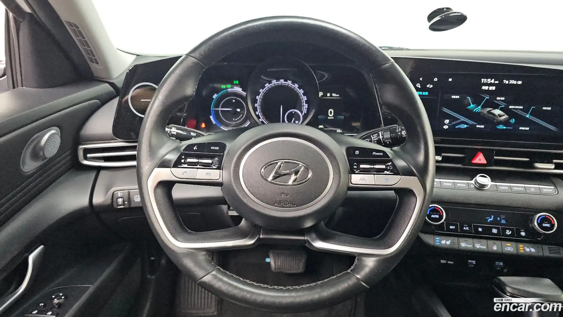 AVANTE Hyundai 2022.5-OPTION-019