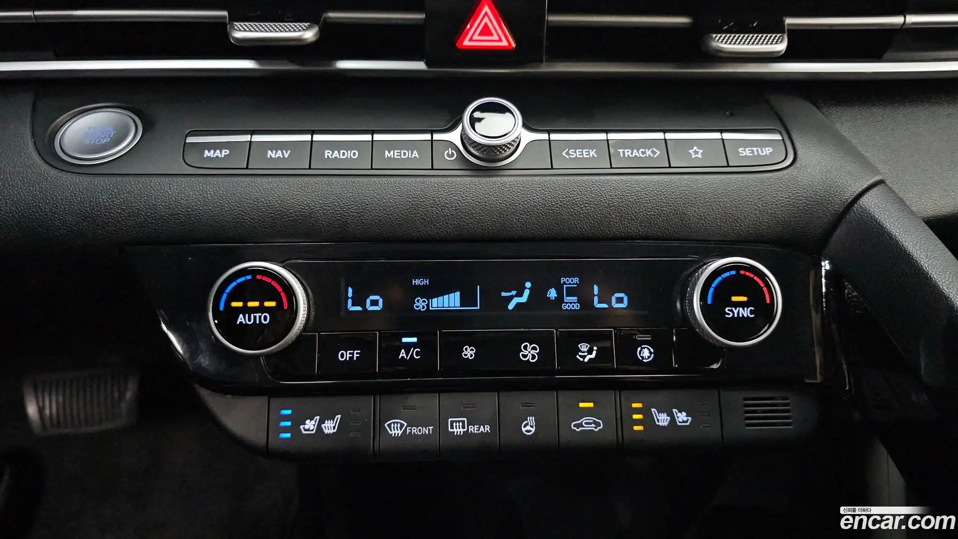 AVANTE Hyundai 2022.5-OPTION-023