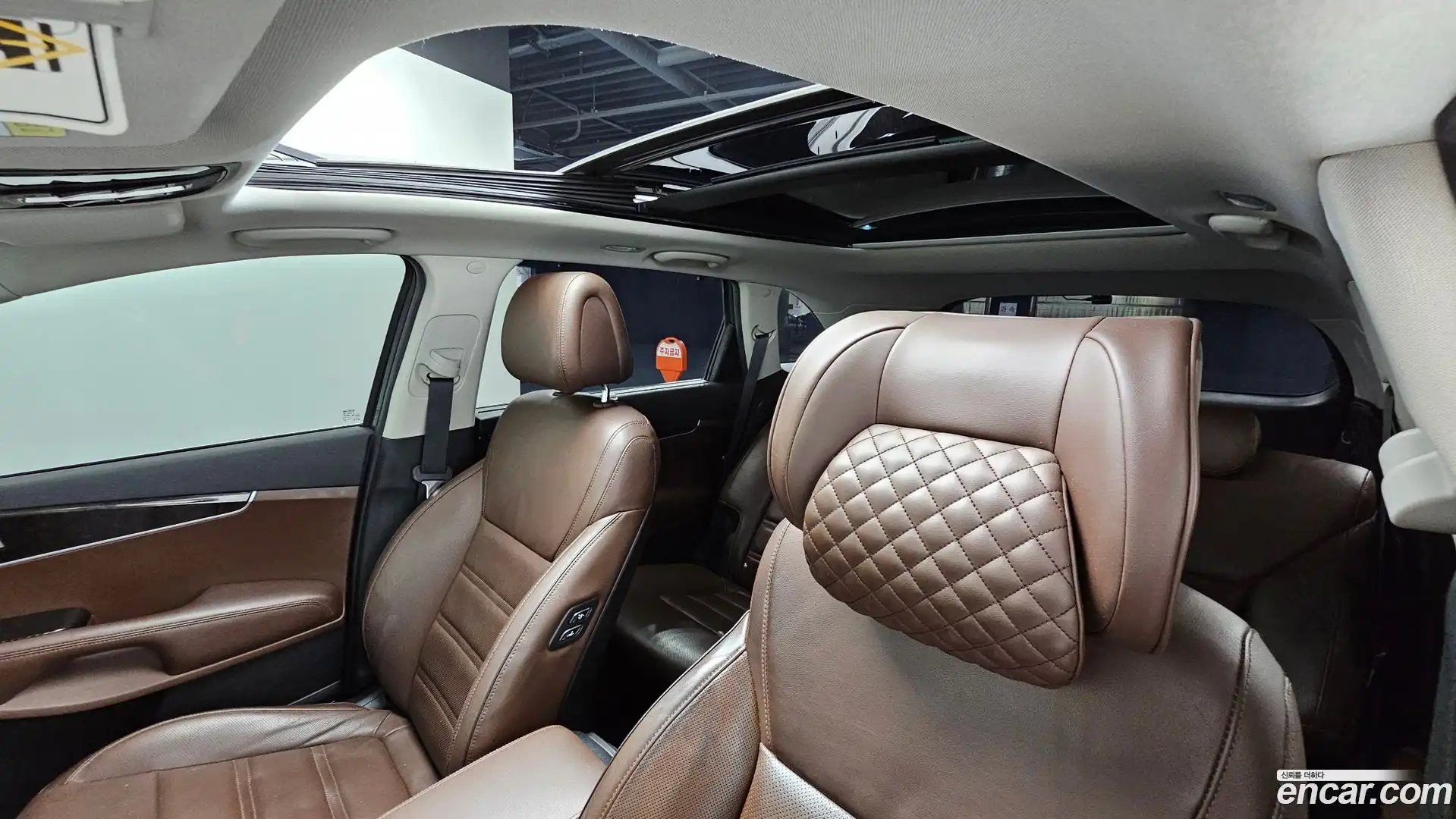 Sorento Kia 2016.3-OPTION-023
