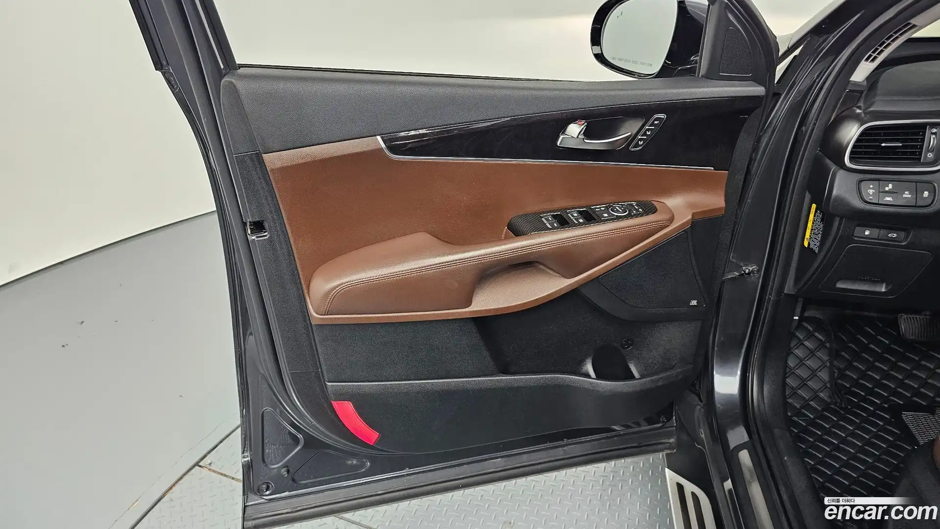 Sorento Kia 2016.3-INNER-034